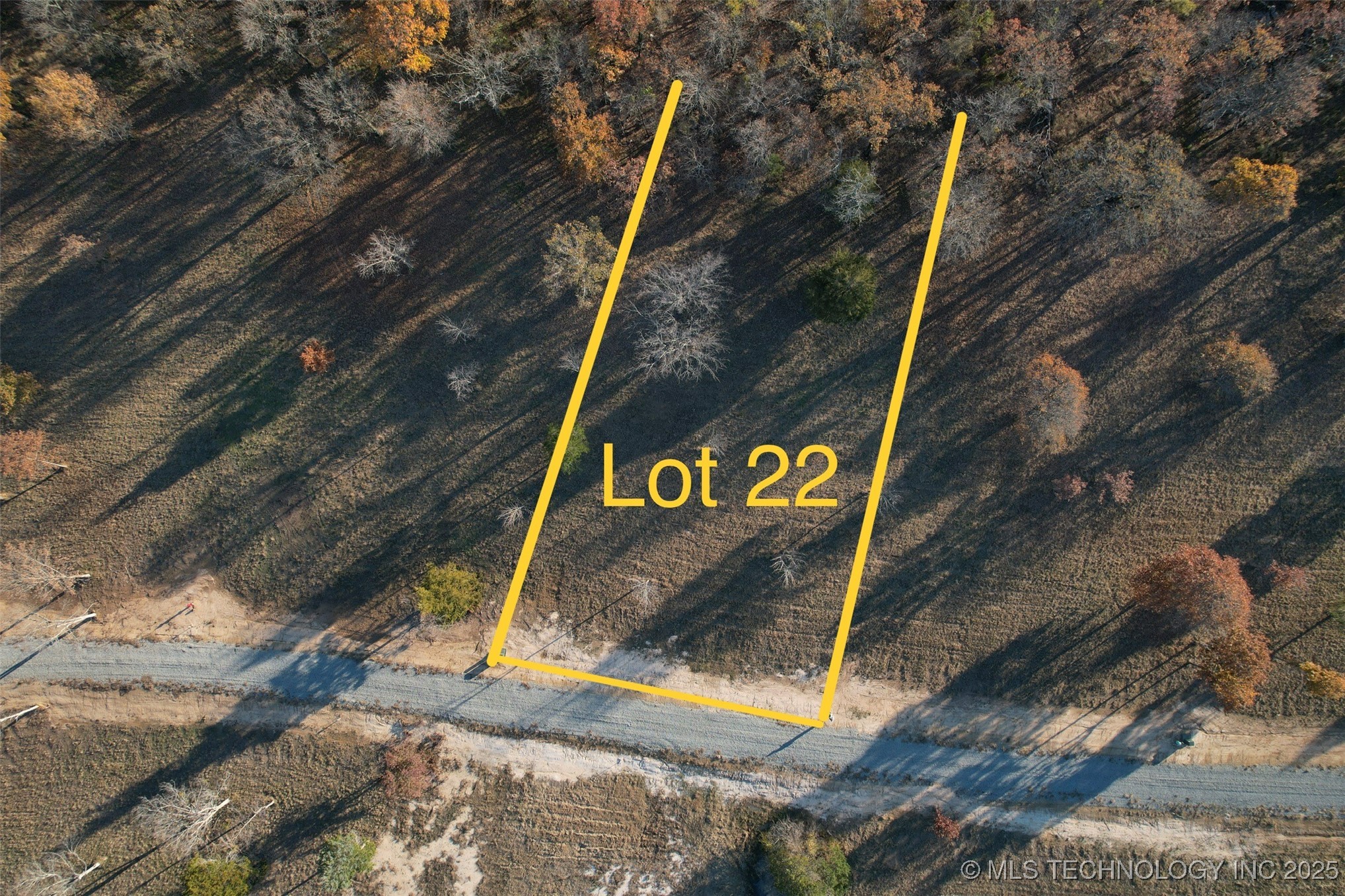 22 Kathy Lane Property Photo 2