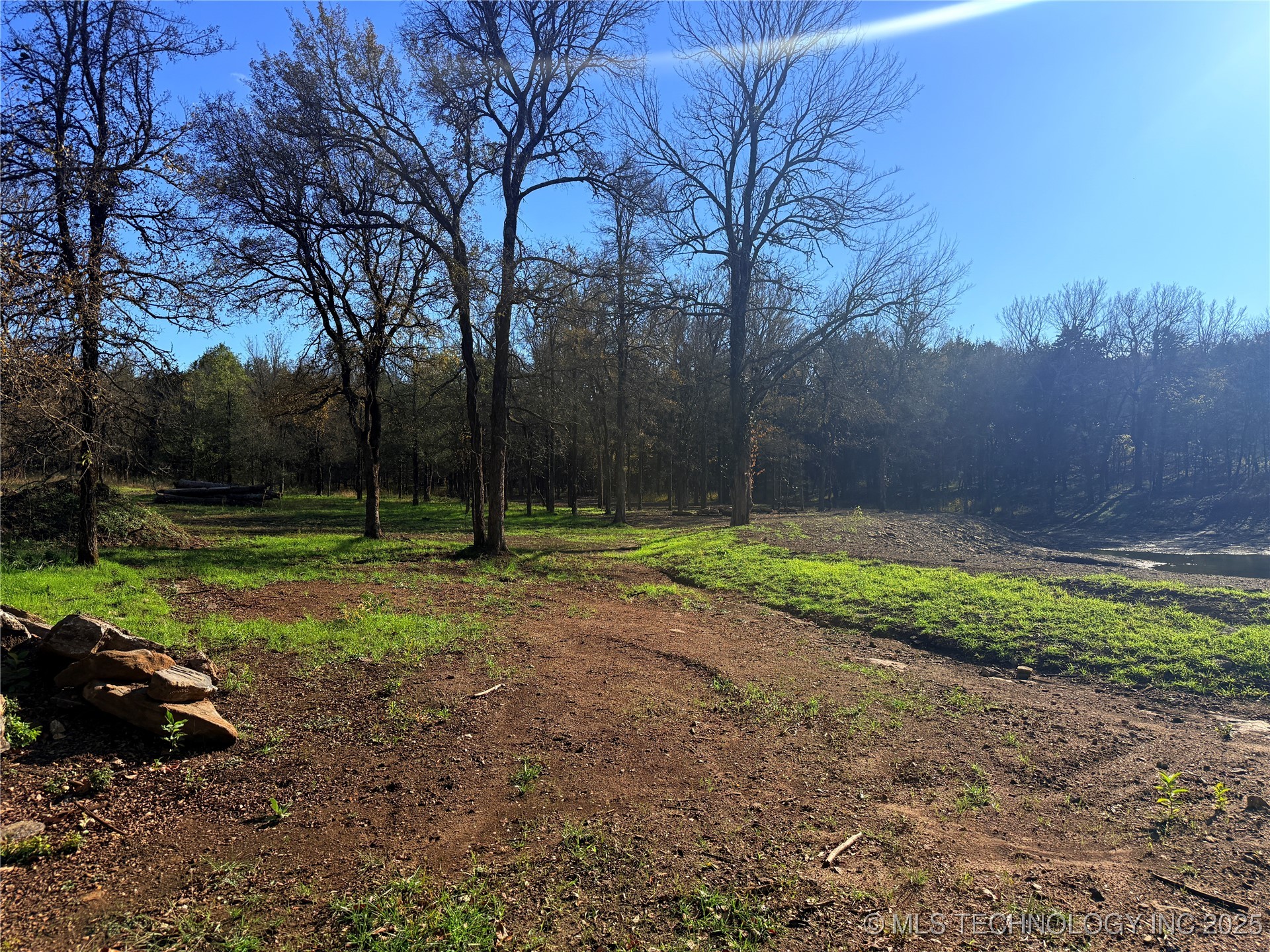 Hickory Property Photo 3