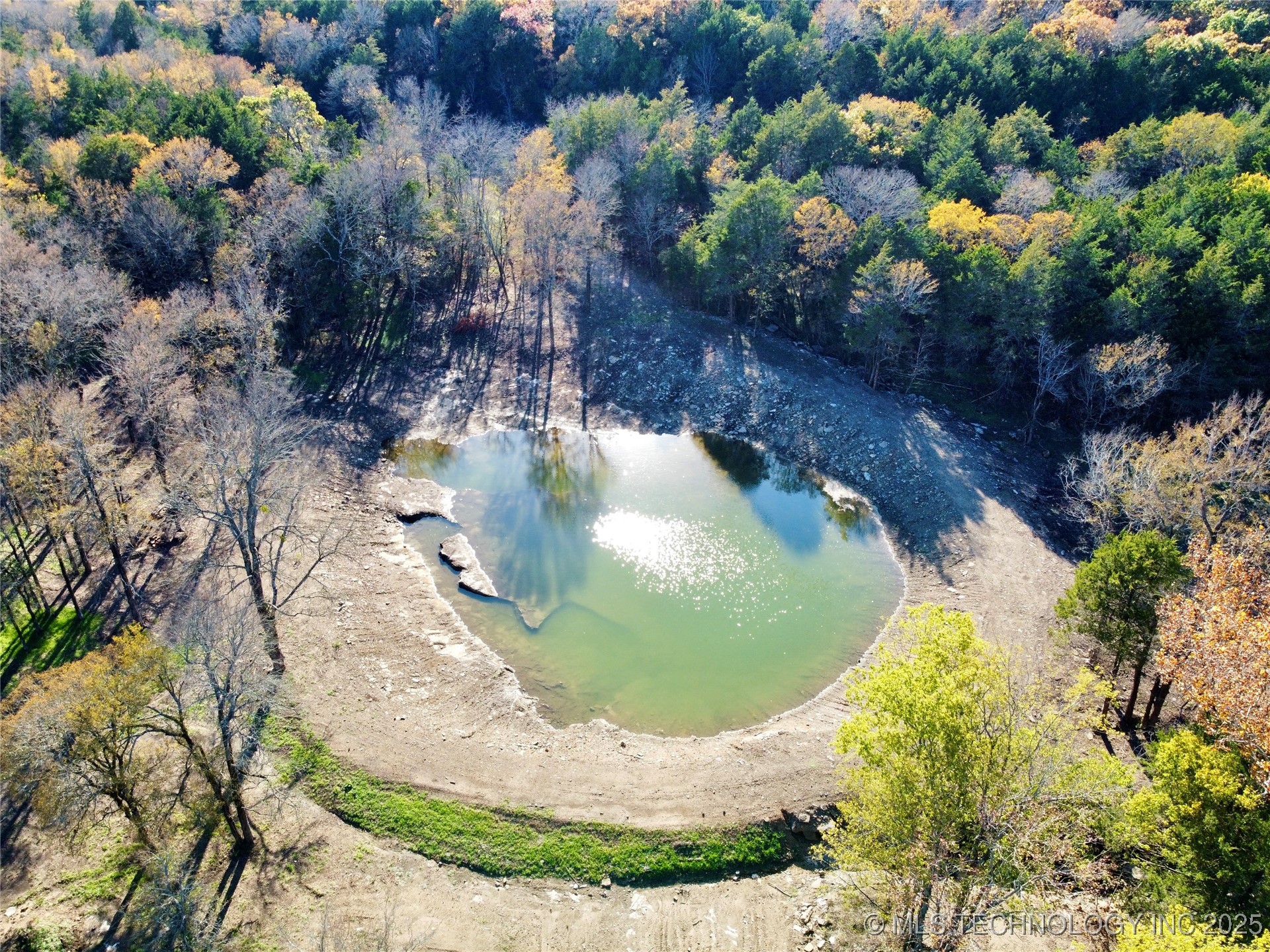 Hickory Property Photo 11