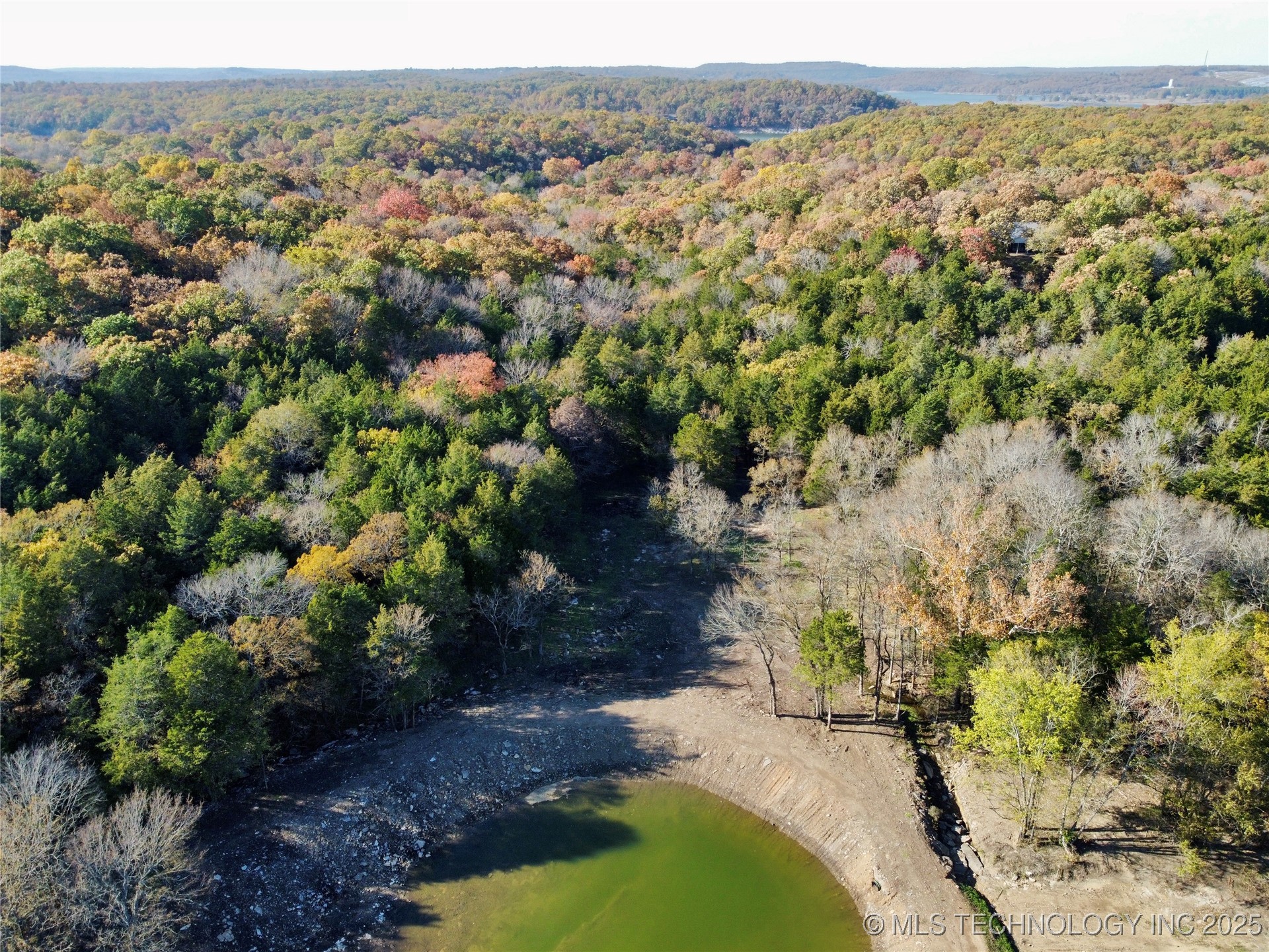 Hickory Property Photo 13