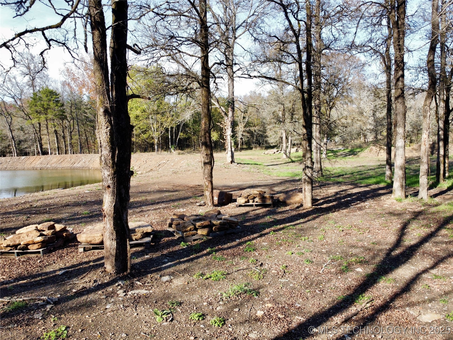 Hickory Property Photo 21