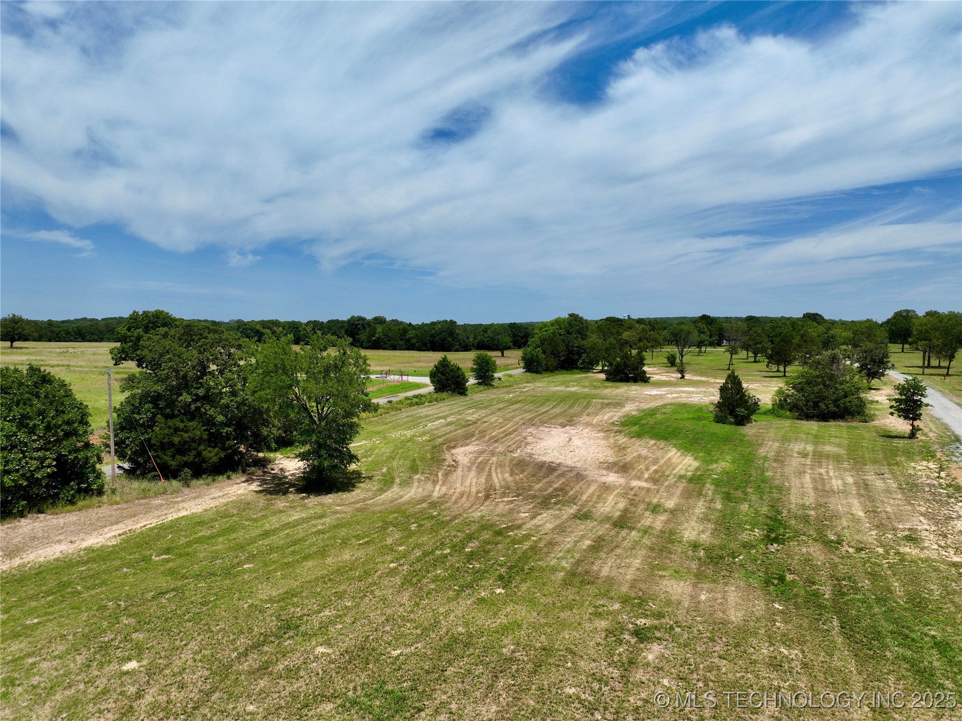 29 Kathy Lane Property Photo 44