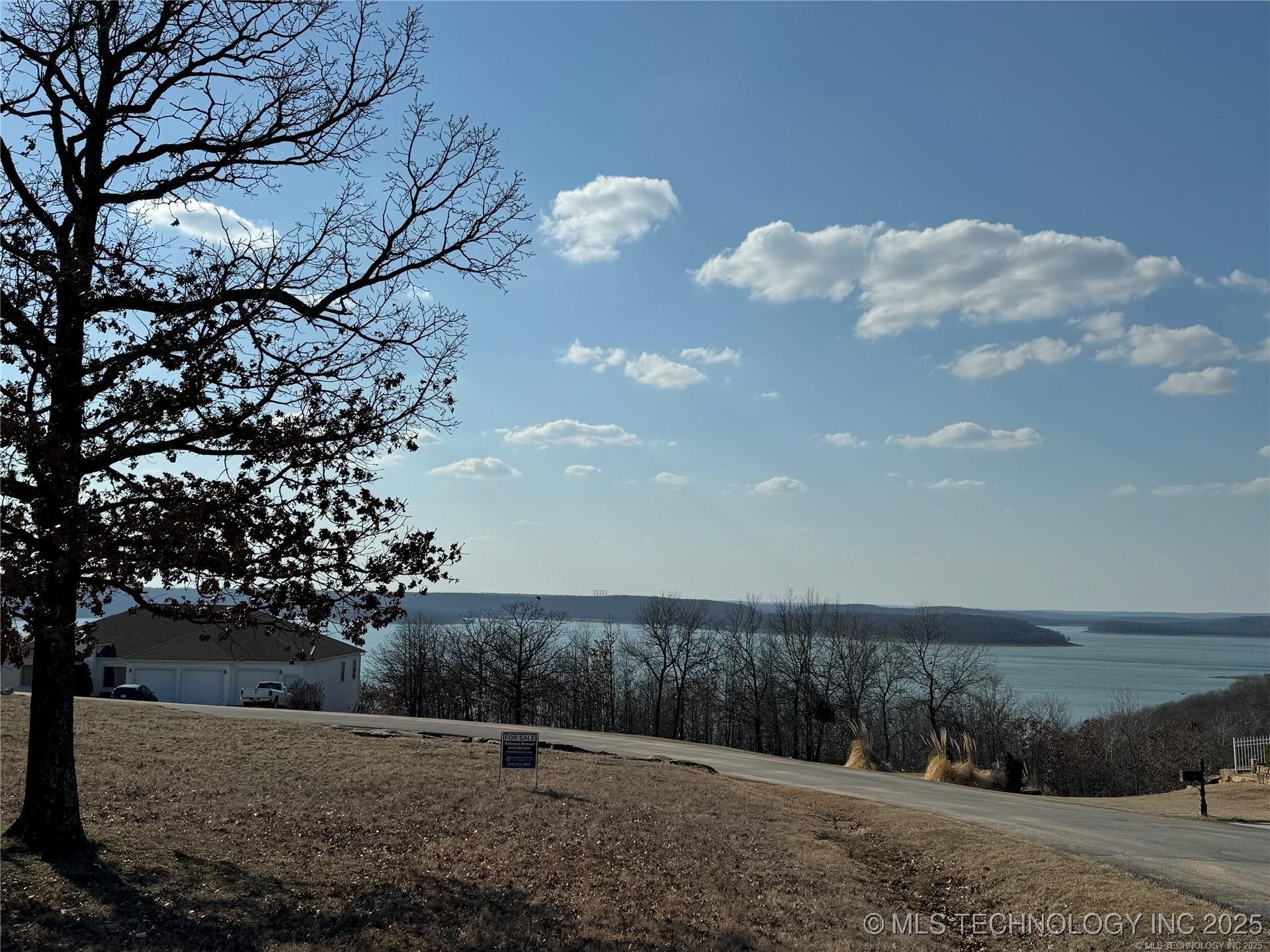 24 Giorgio Drive Property Photo 7