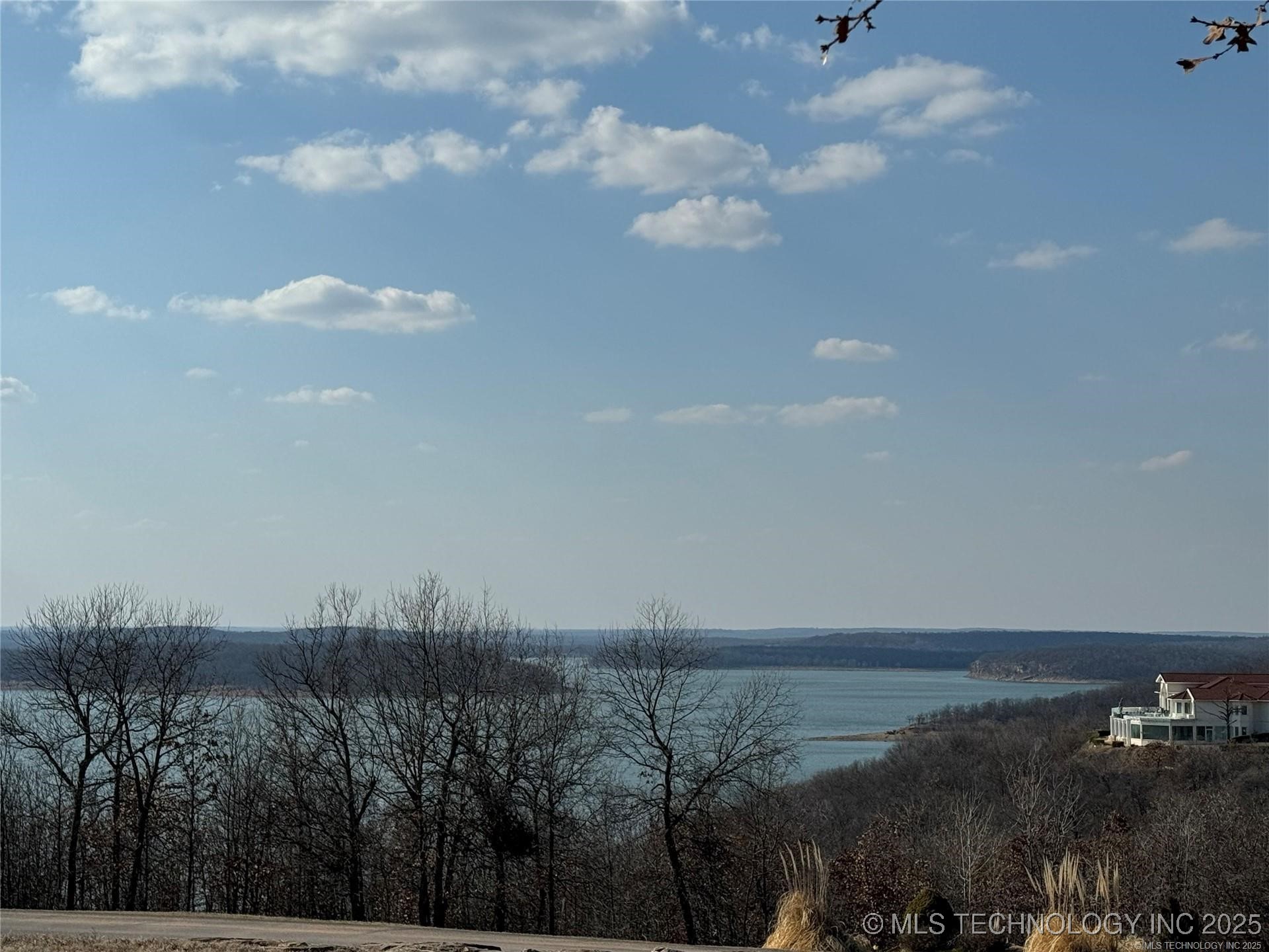 24 Giorgio Drive Property Photo 11