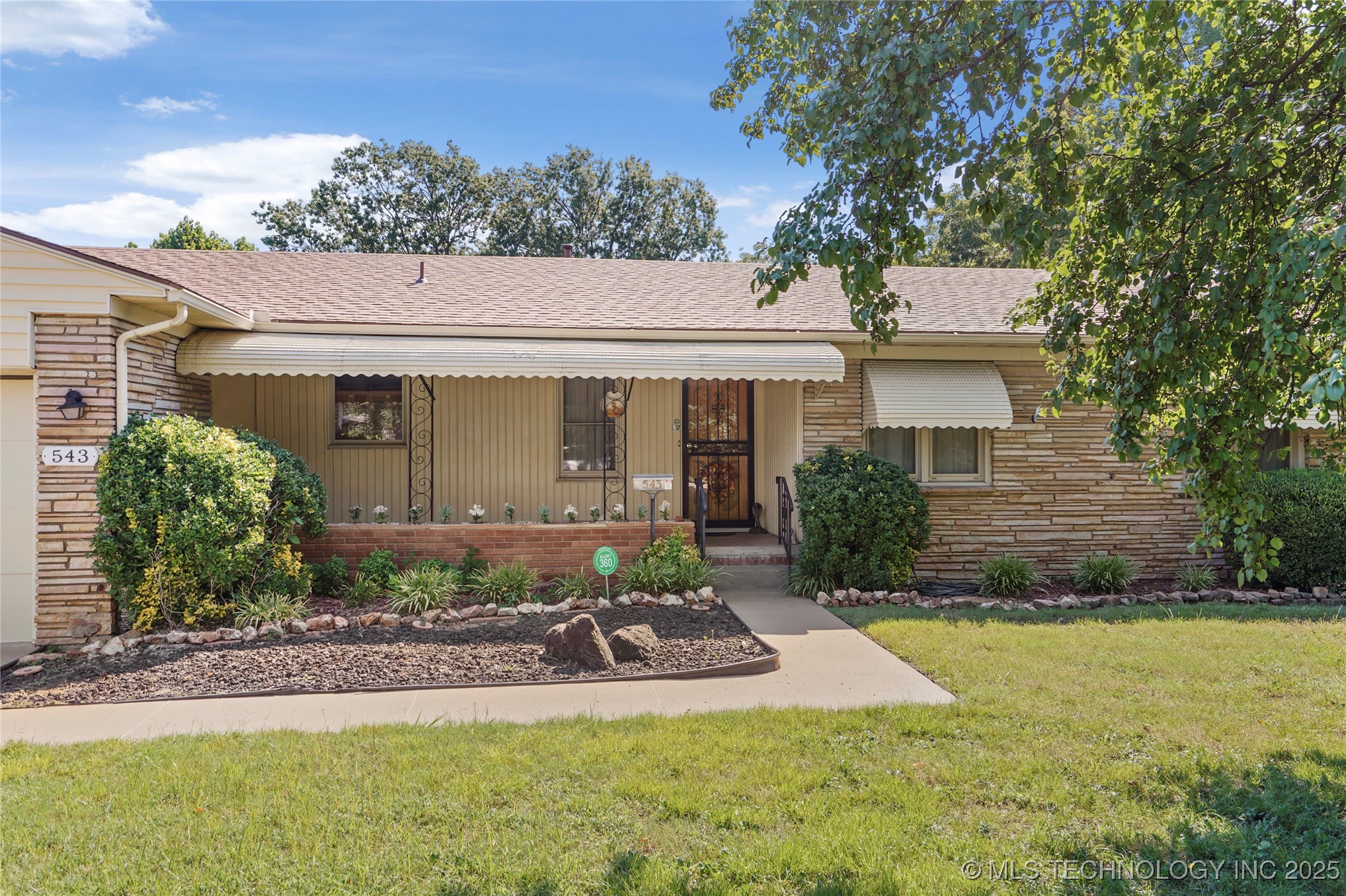 543 S 89th East Avenue Property Photo 4