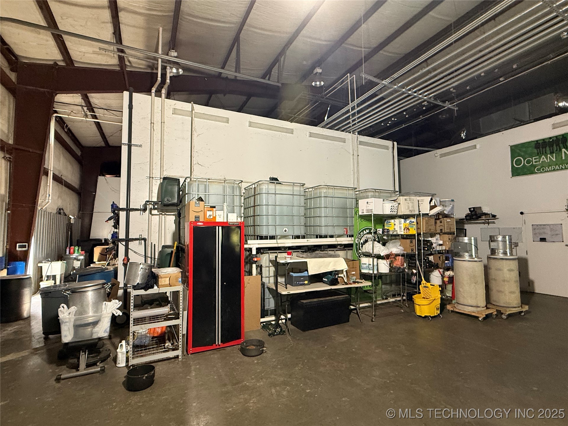 1001 E Central Avenue Property Photo 5