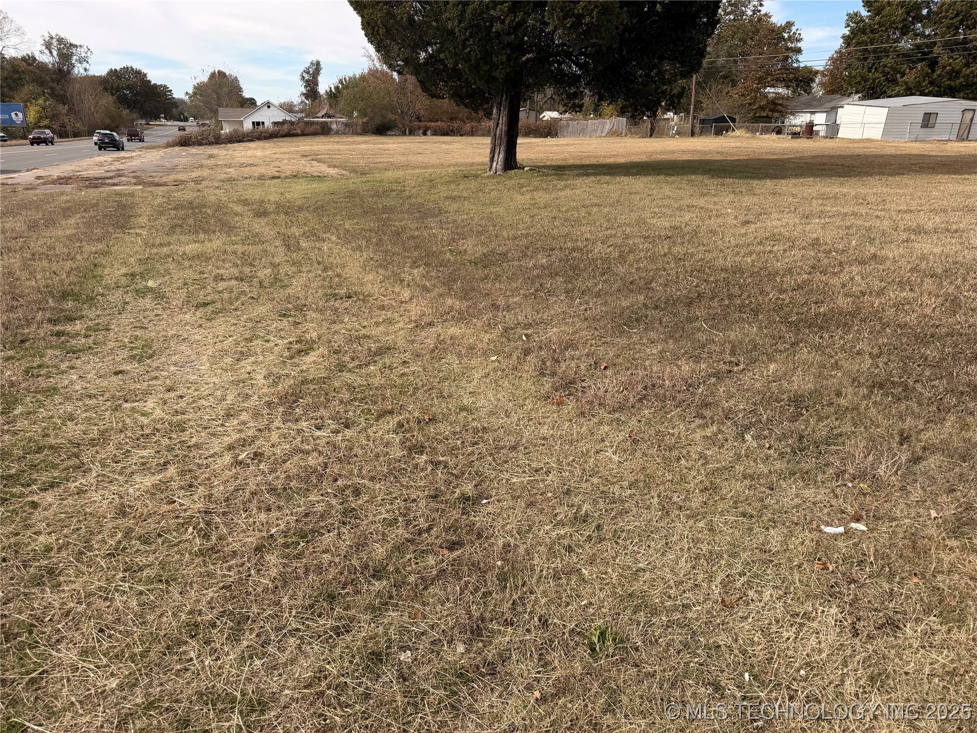 000 W Okmulgee Street Property Photo 4