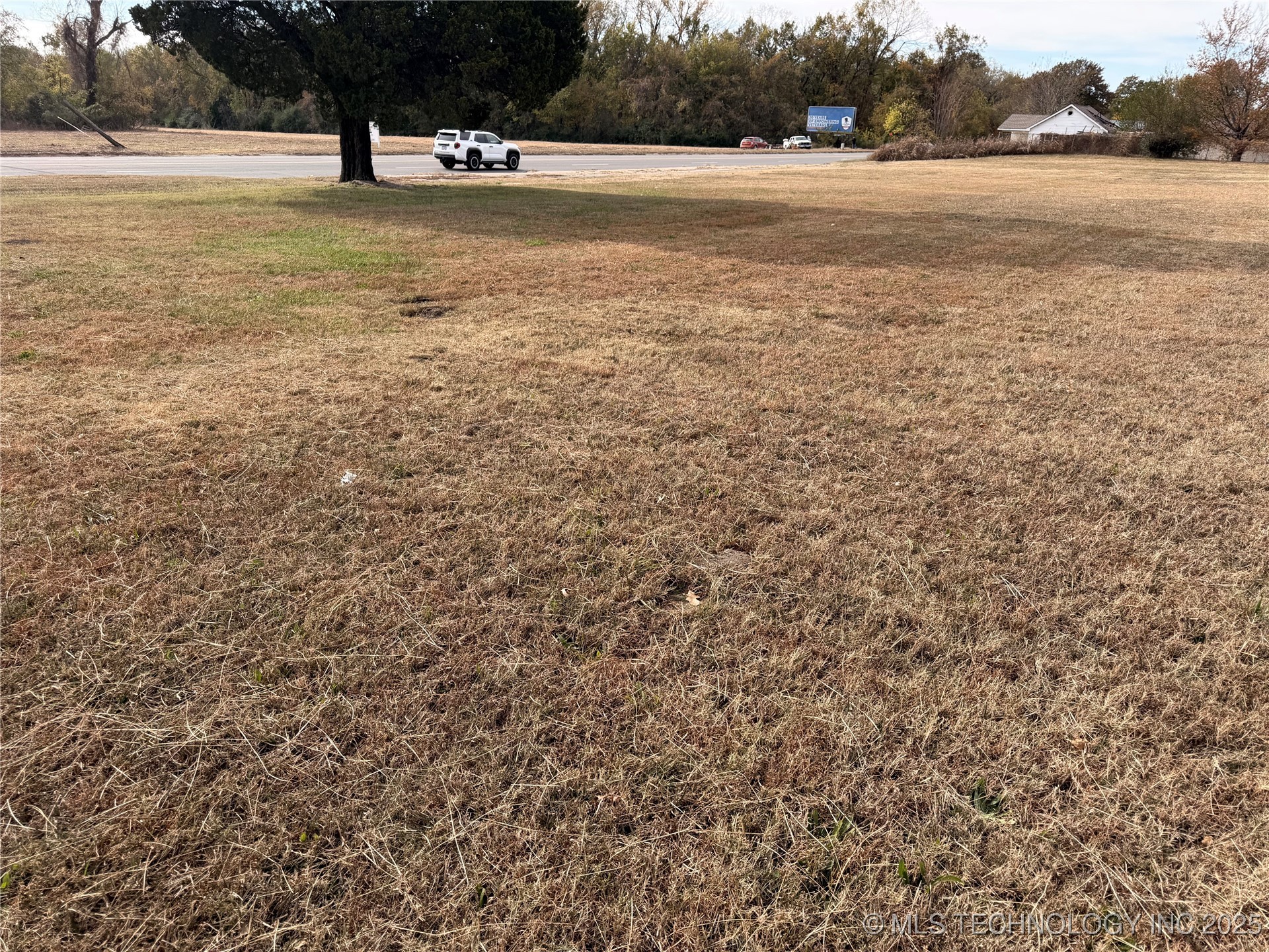 000 W Okmulgee Street Property Photo 5