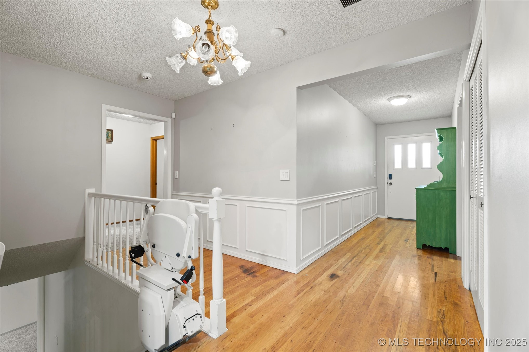 633 Kenwood Drive Property Photo 11