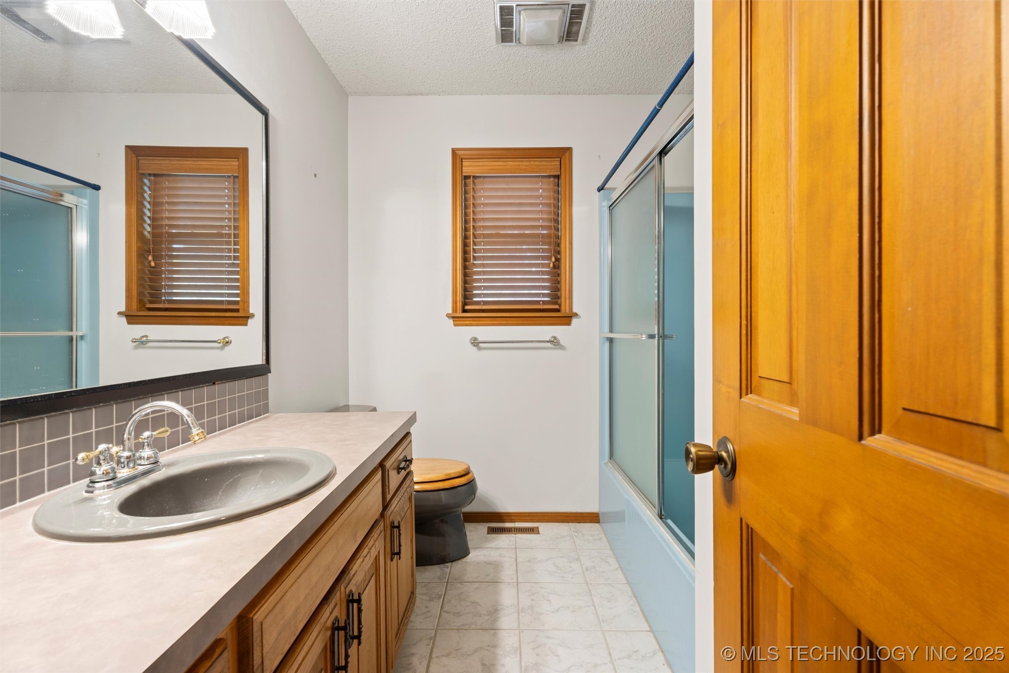 633 Kenwood Drive Property Photo 14