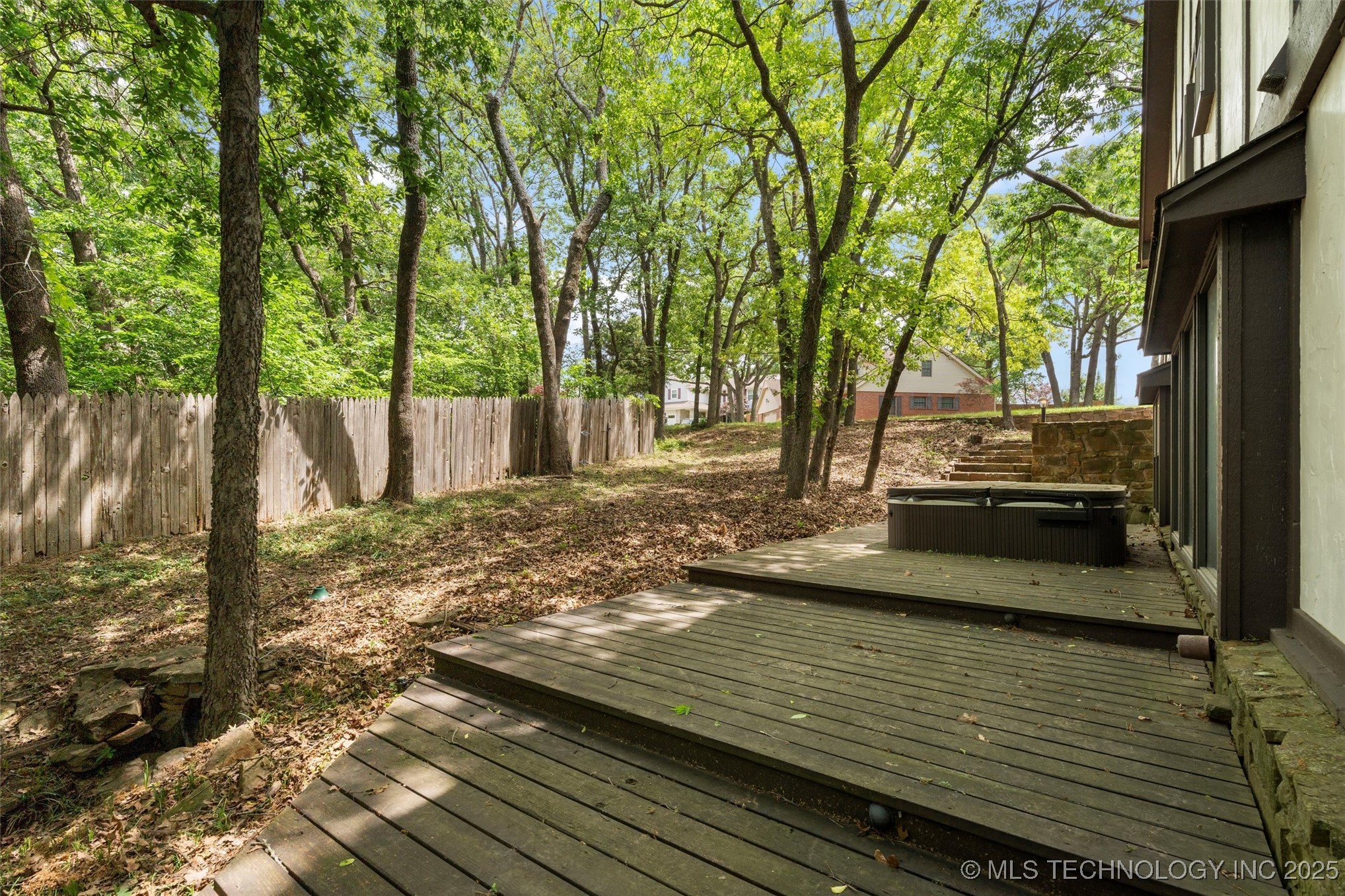 633 Kenwood Drive Property Photo 24