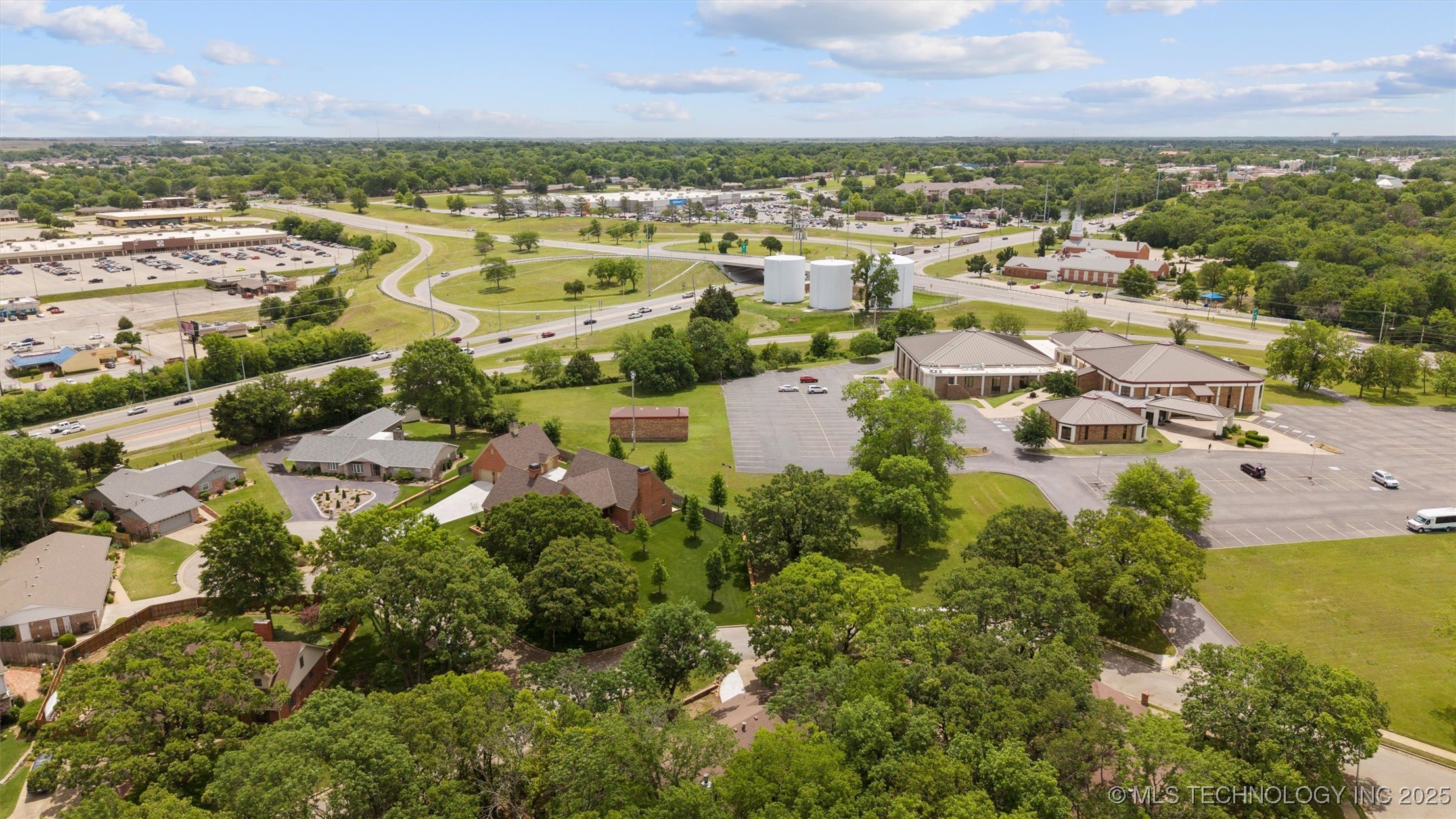 633 Kenwood Drive Property Photo 30