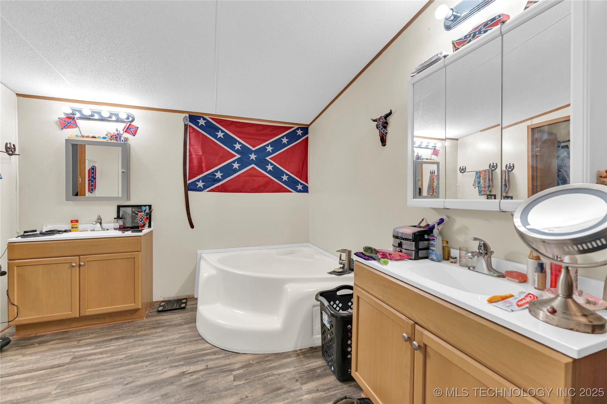 43787 S 644 Property Photo 13