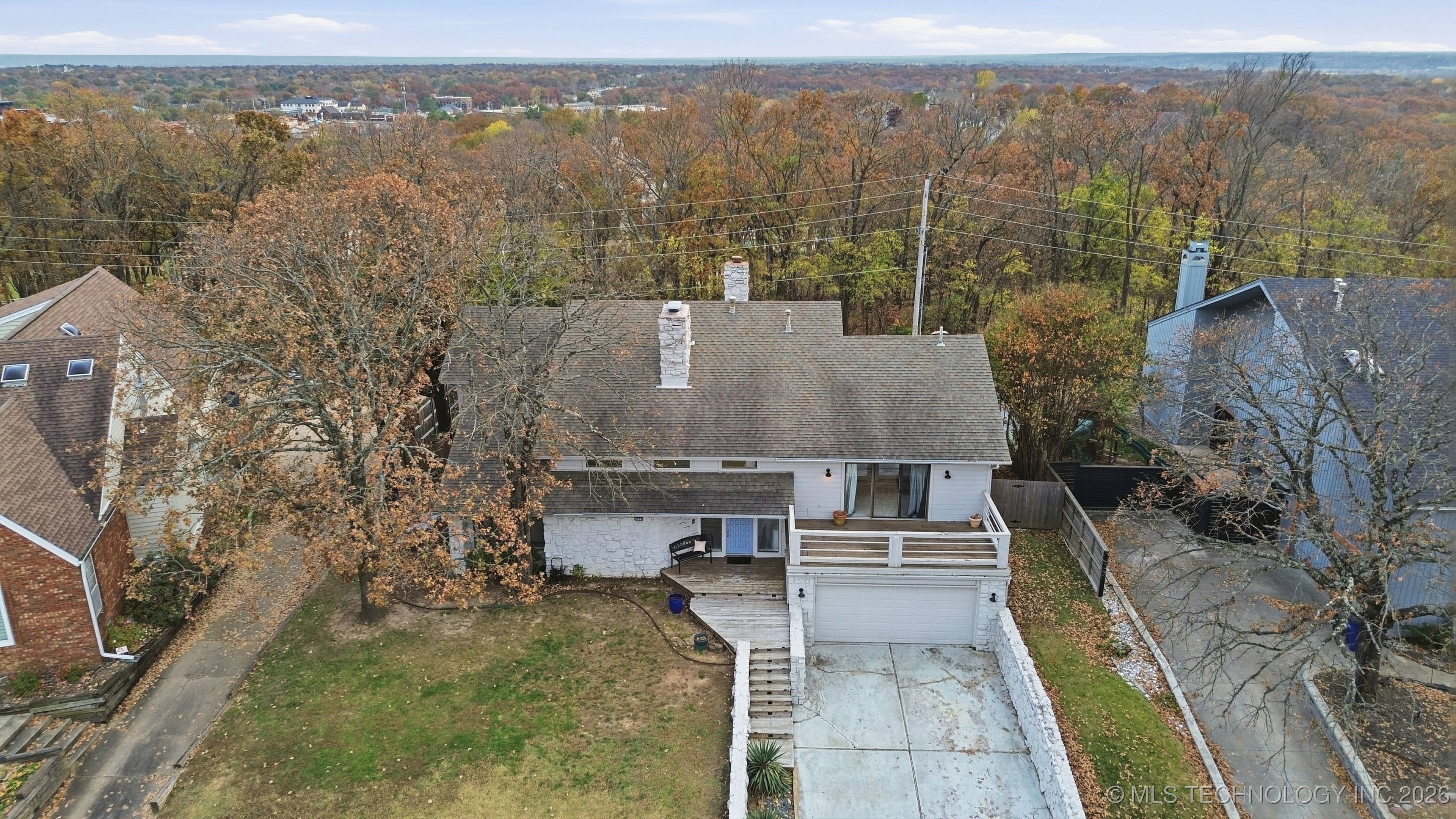 4552 E 85th Street Property Photo 4