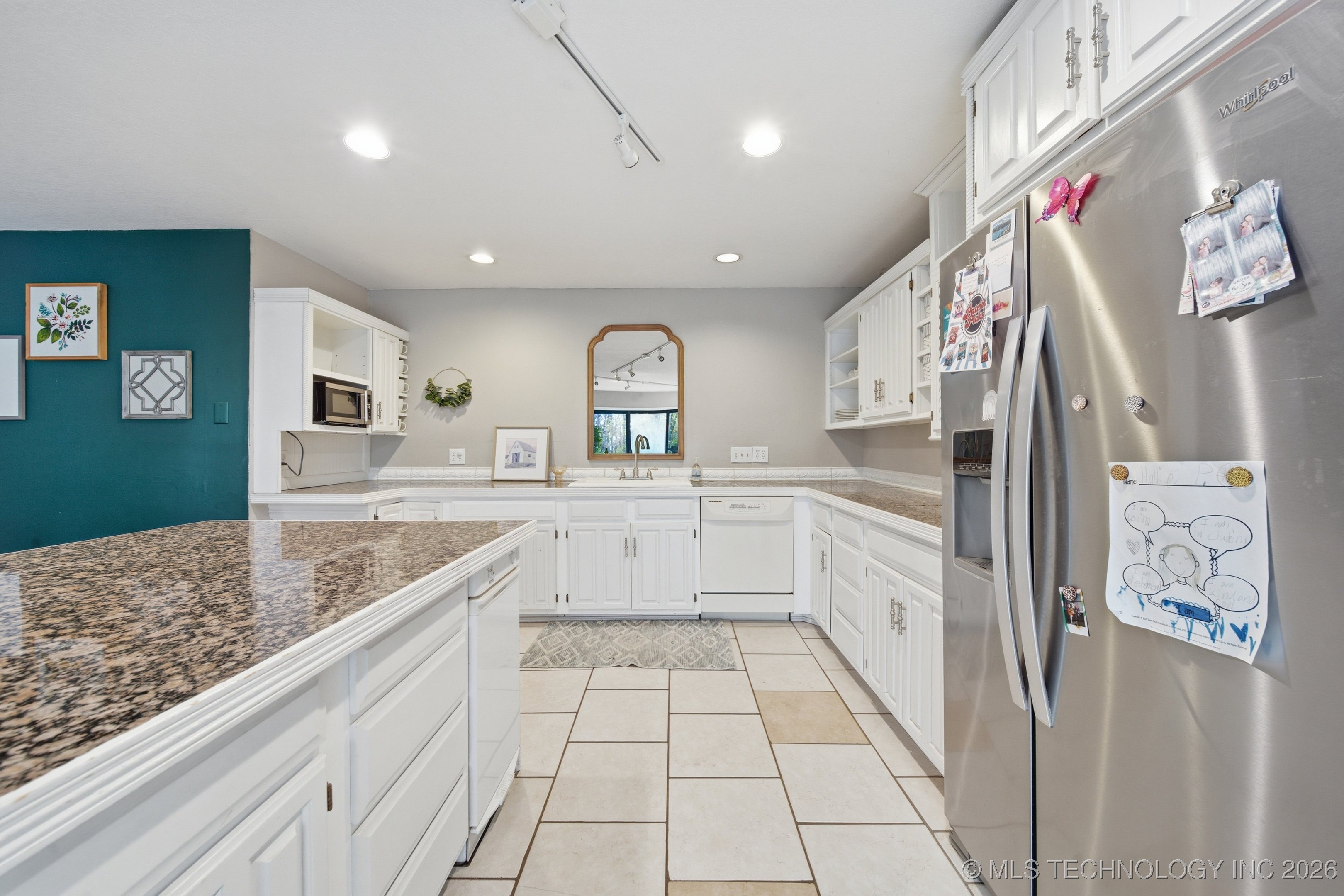 4552 E 85th Street Property Photo 16