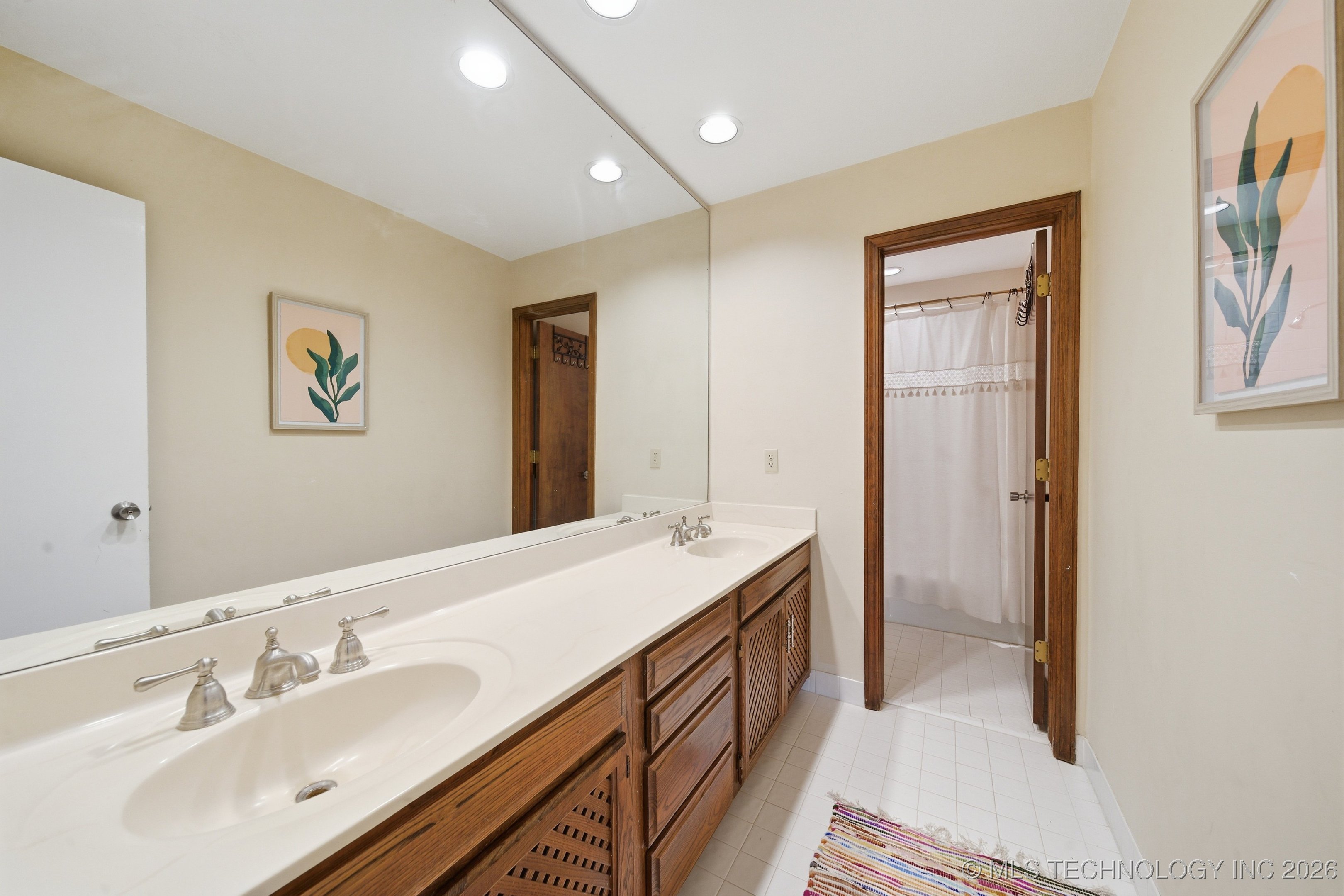 4552 E 85th Street Property Photo 33