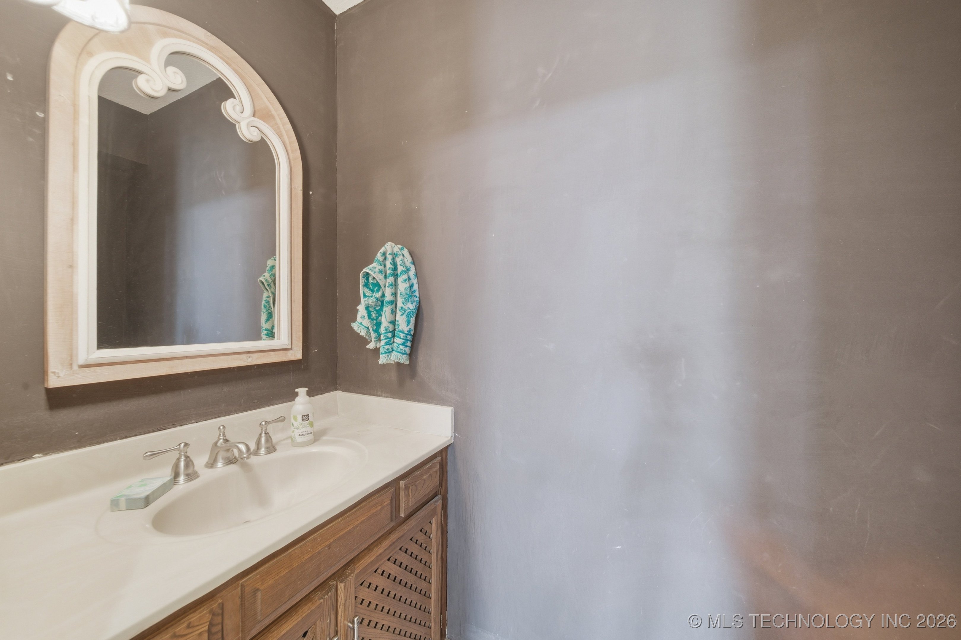 4552 E 85th Street Property Photo 36