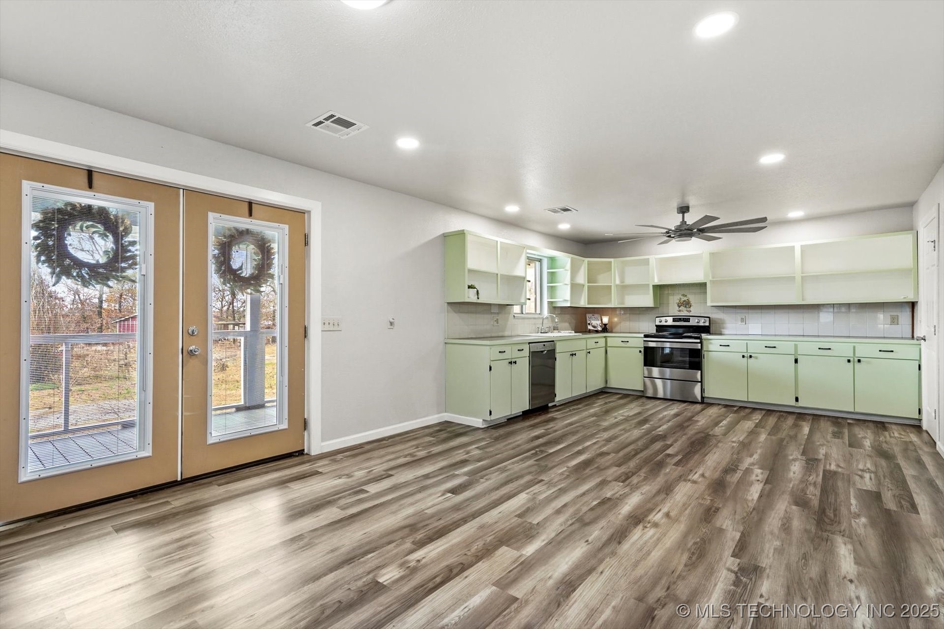 14398 S 246th West Place Property Photo 7