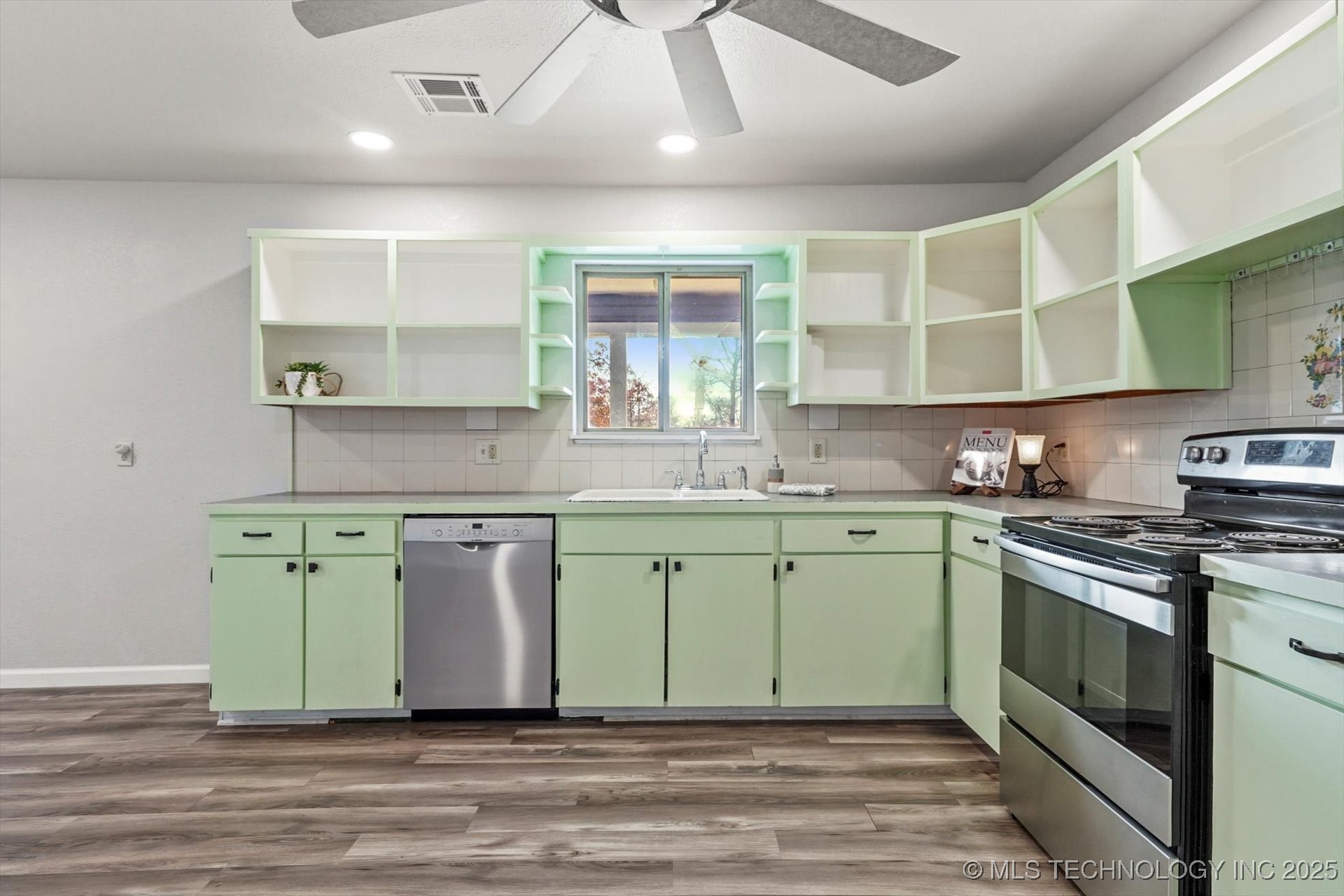 14398 S 246th West Place Property Photo 12