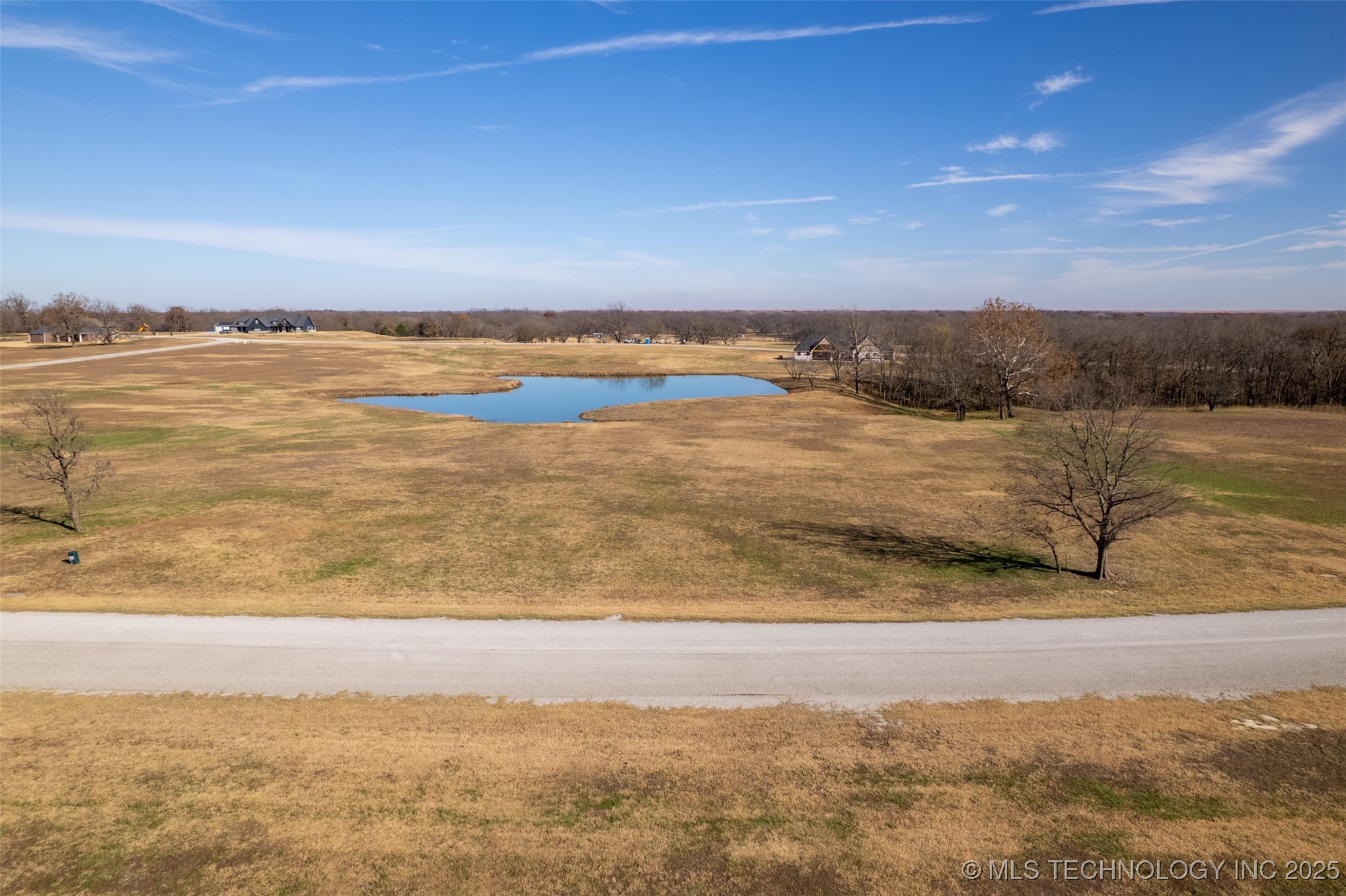 18 N 3994 Lane Property Photo 7