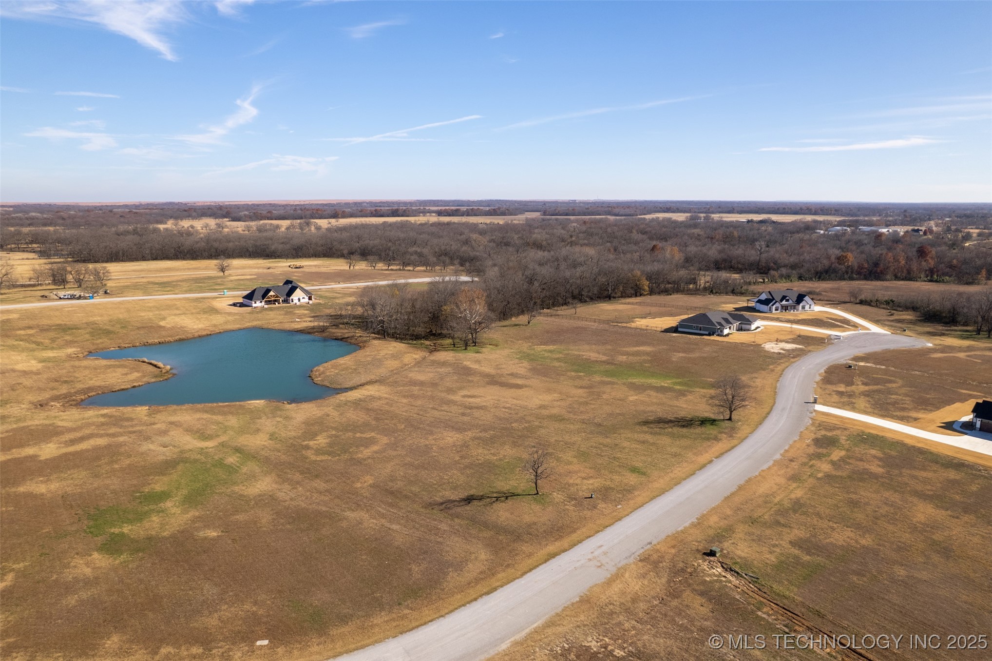 18 N 3994 Lane Property Photo 11