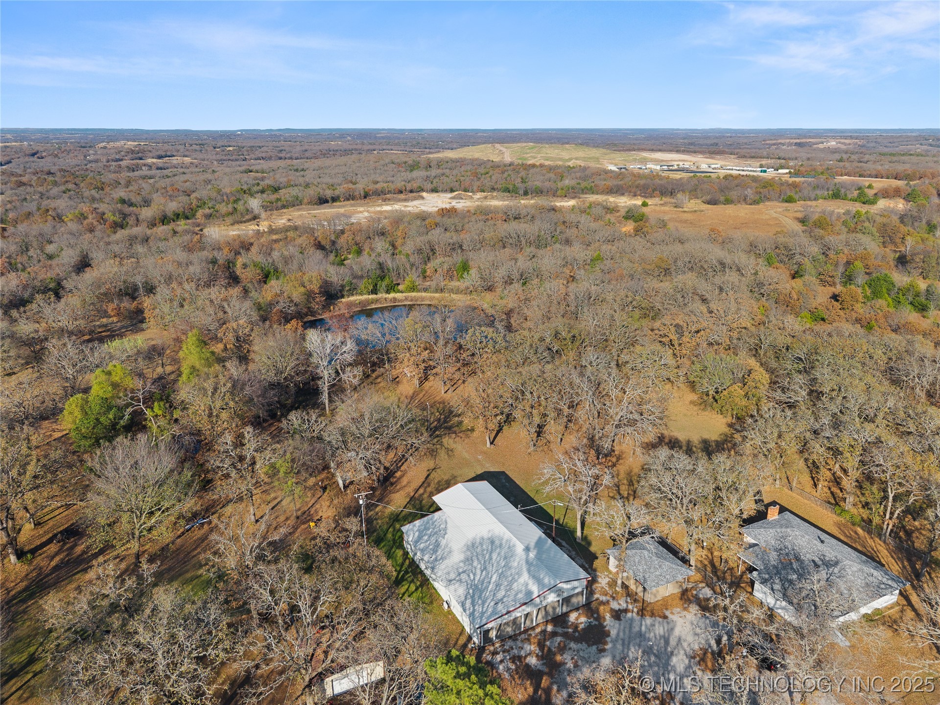 8596 State Highway 199 Property Photo 26
