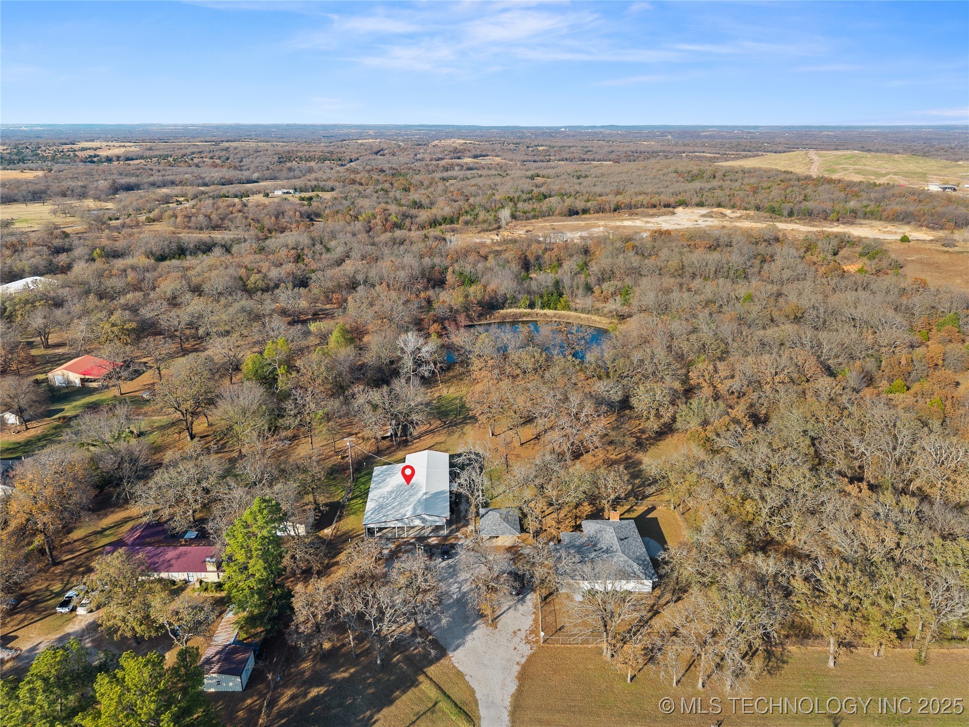 8596 State Highway 199 Property Photo 27