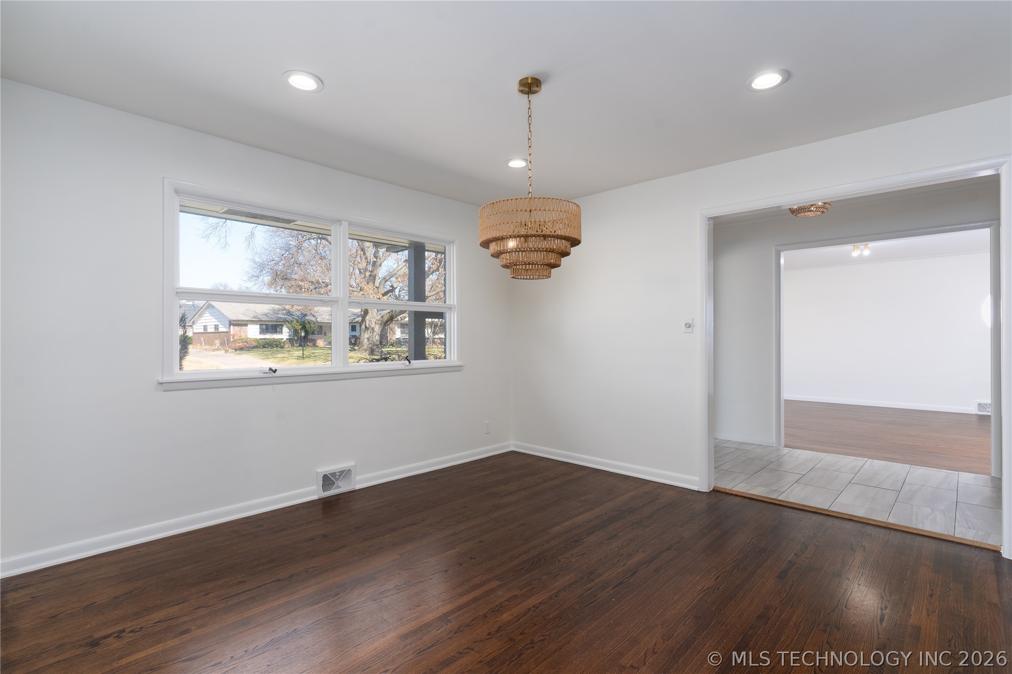 3714 E 46th Place Property Photo 13