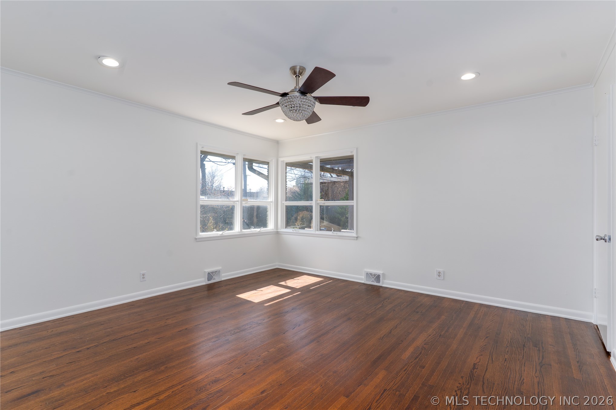 3714 E 46th Place Property Photo 16