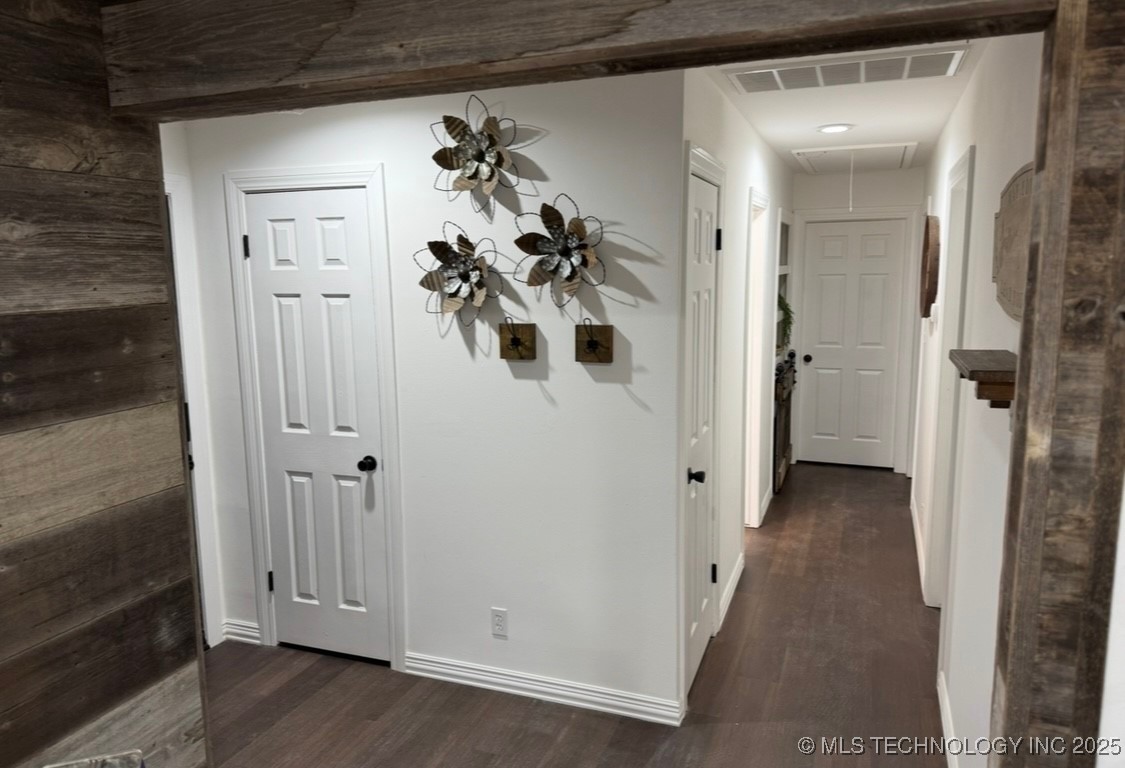 912 N C Avenue Property Photo 3