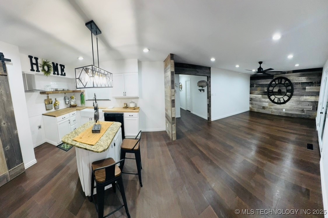 912 N C Avenue Property Photo 4