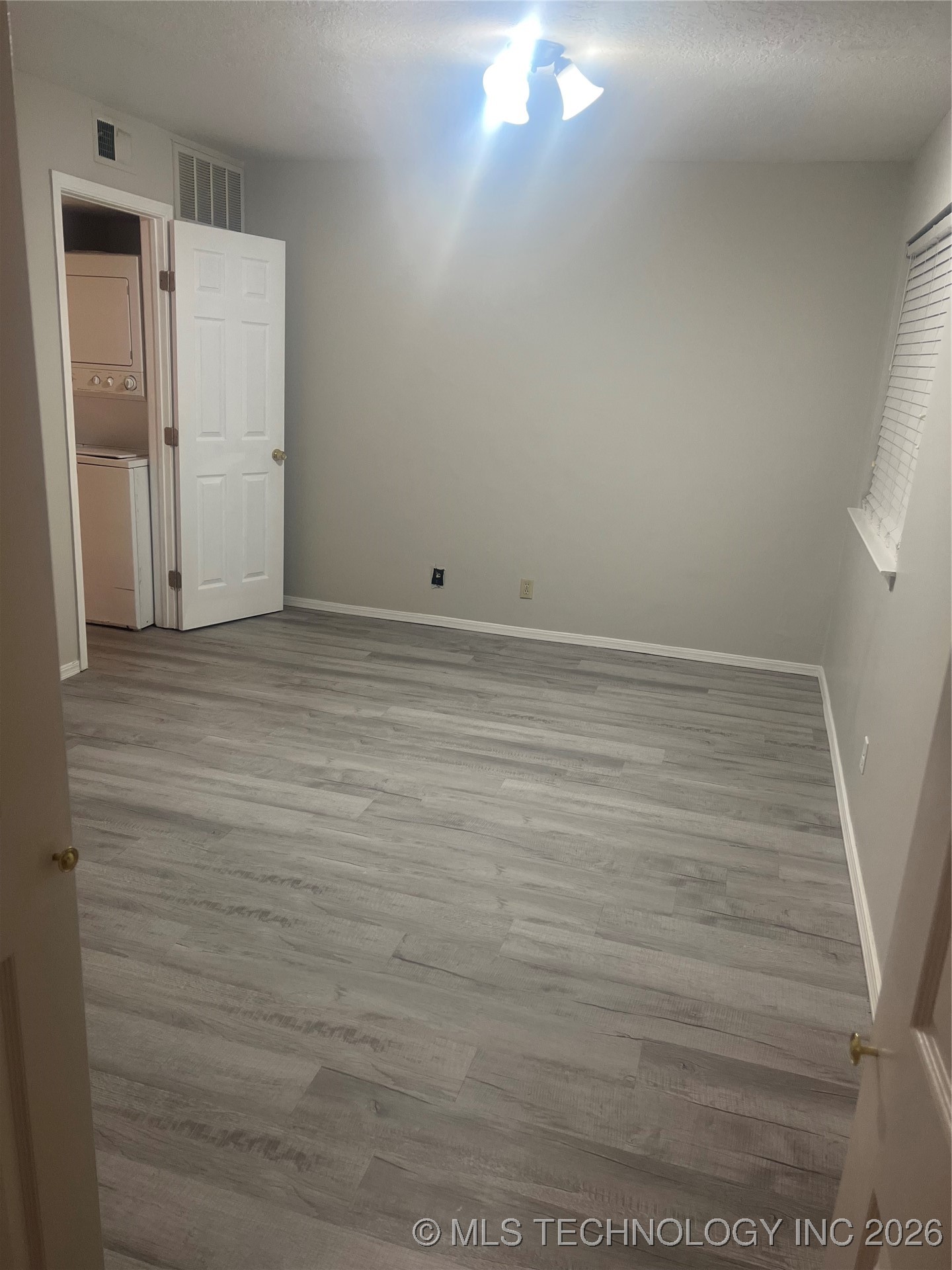 1730 E 67th Street Ka101 Property Photo 4