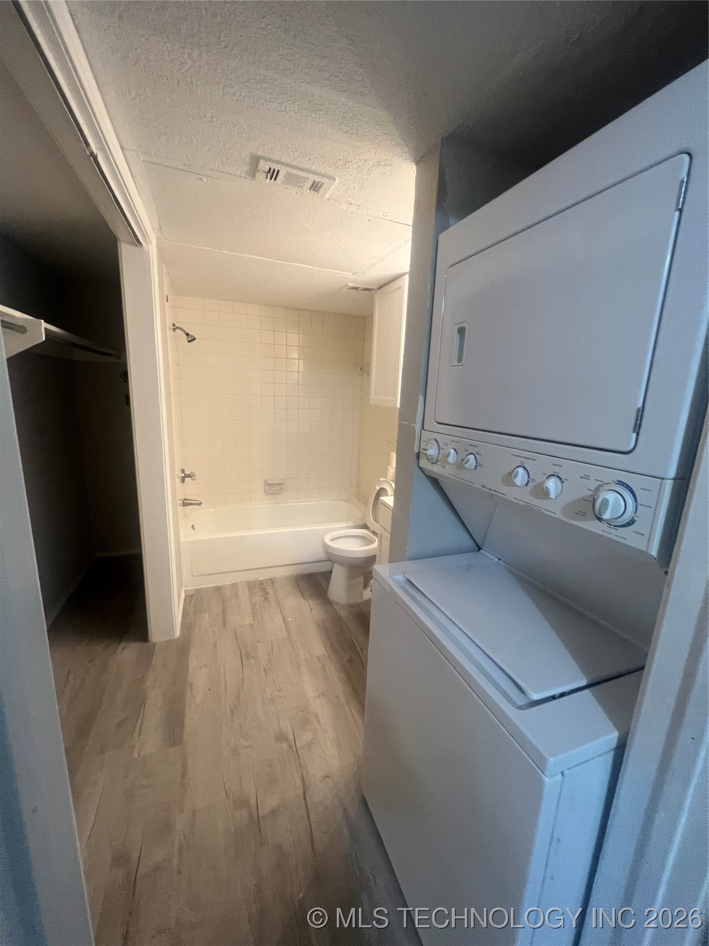 1730 E 67th Street Ka101 Property Photo 6