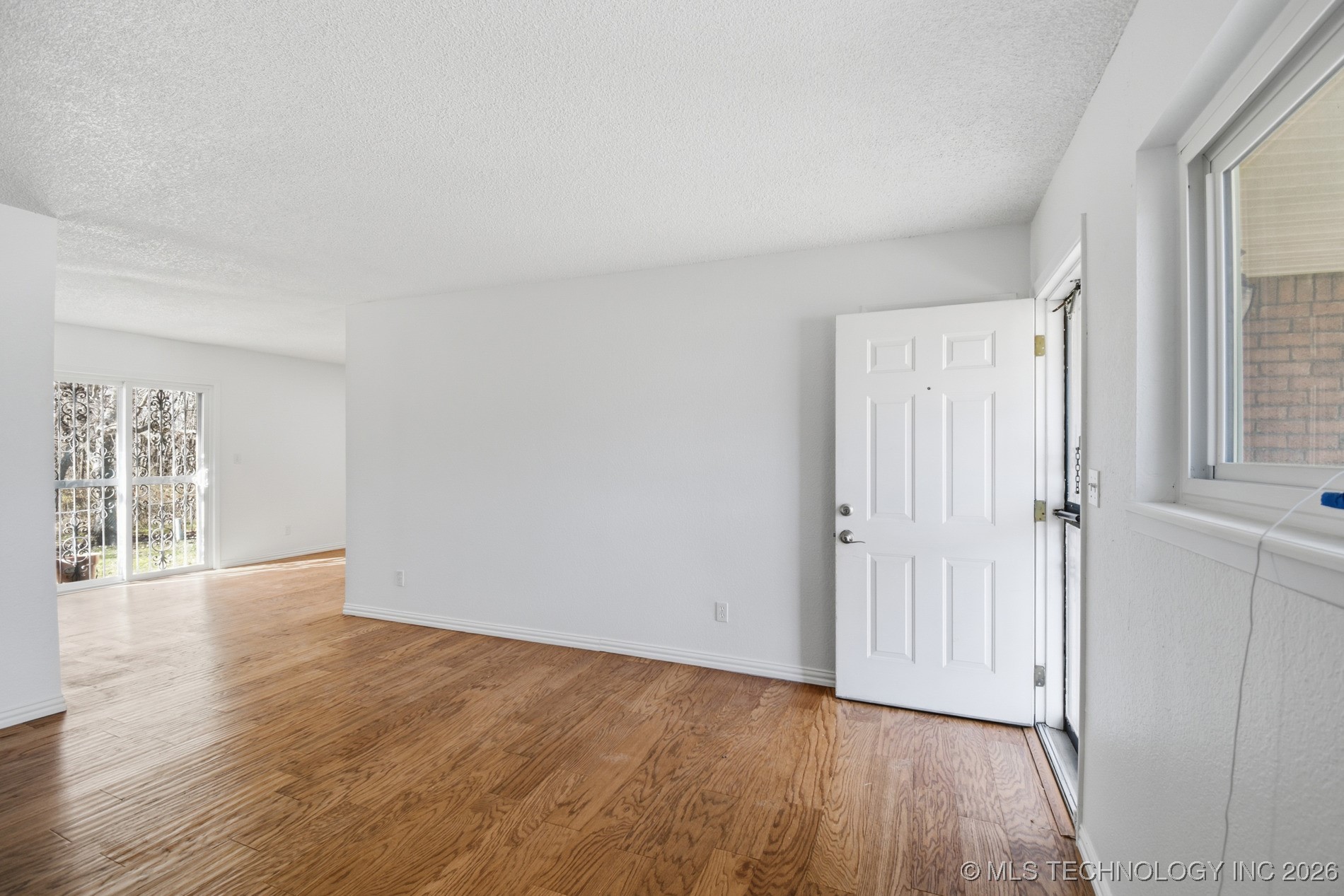 3102 N Troost Avenue Property Photo 16