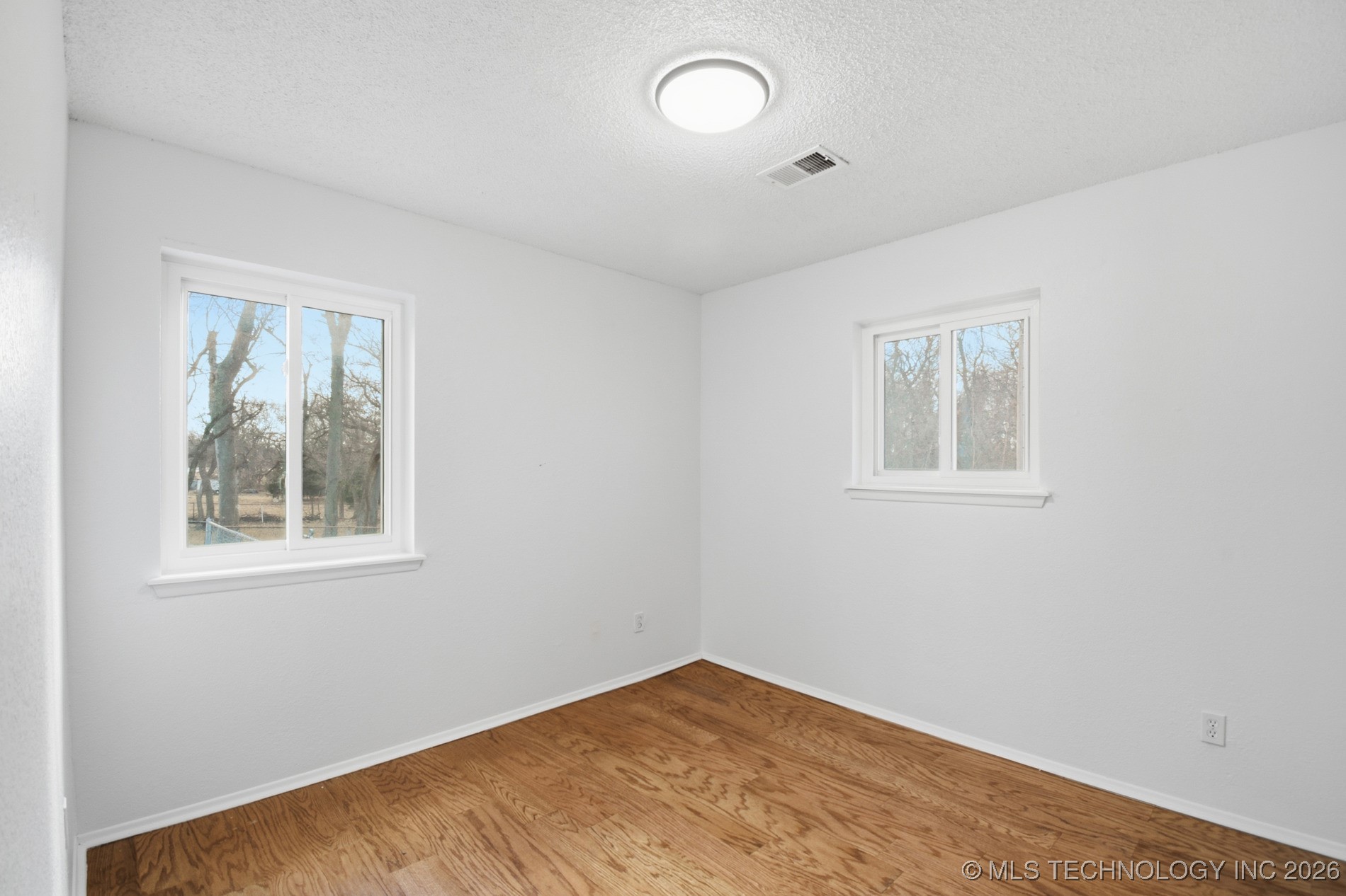 3102 N Troost Avenue Property Photo 21