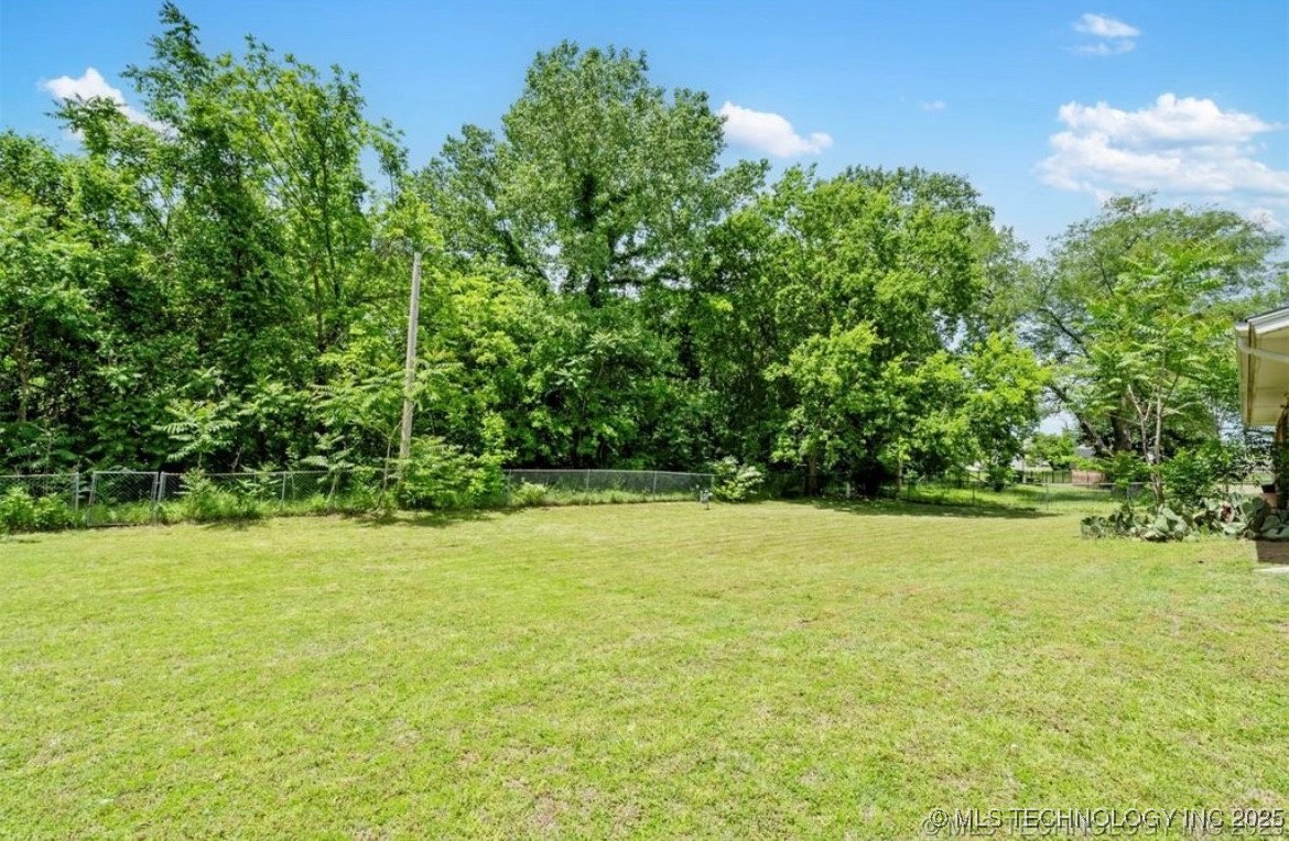 3102 N Troost Avenue Property Photo 29