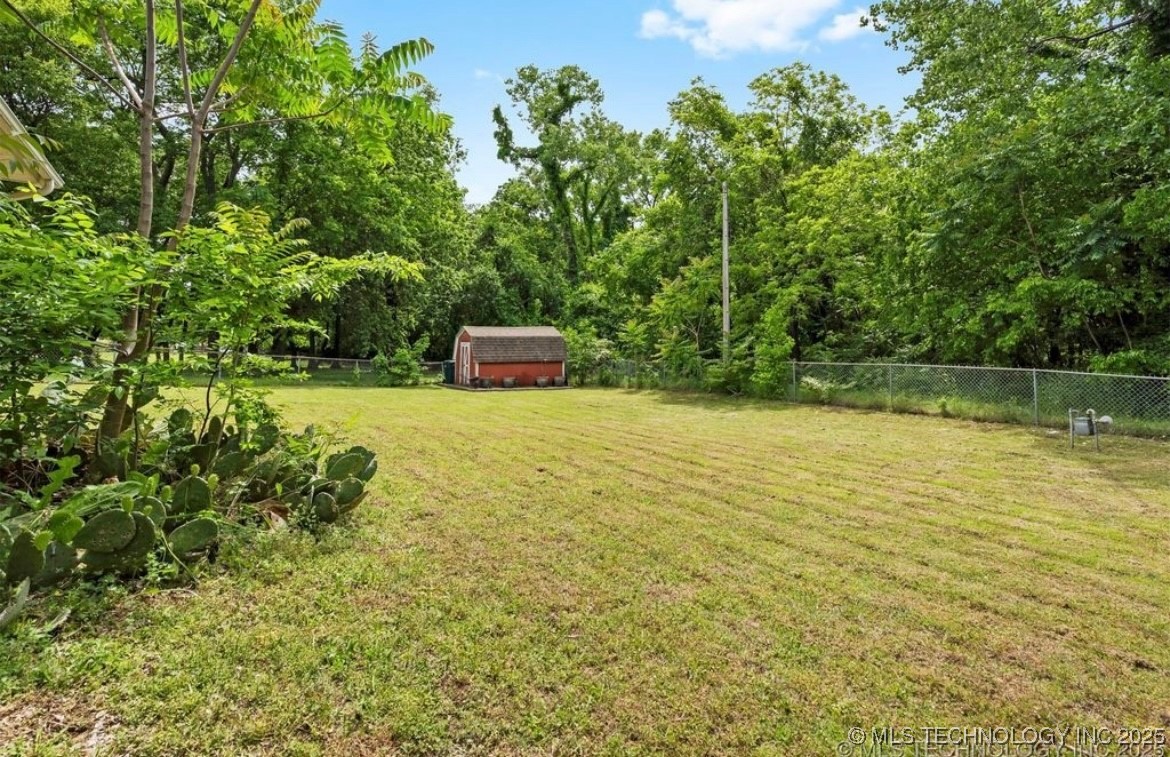 3102 N Troost Avenue Property Photo 30