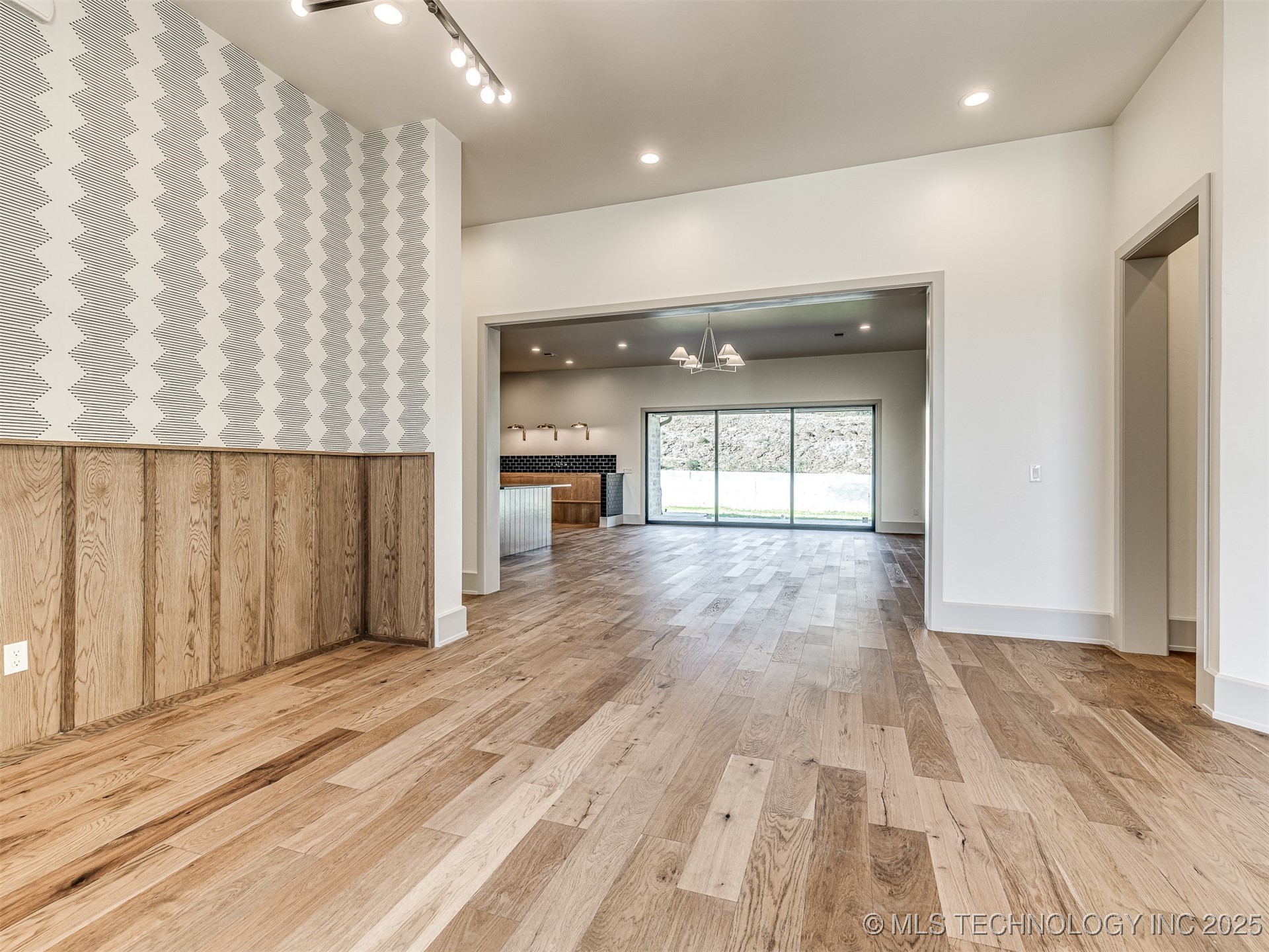 12125 Sunrise Ridge Loop Property Photo 10