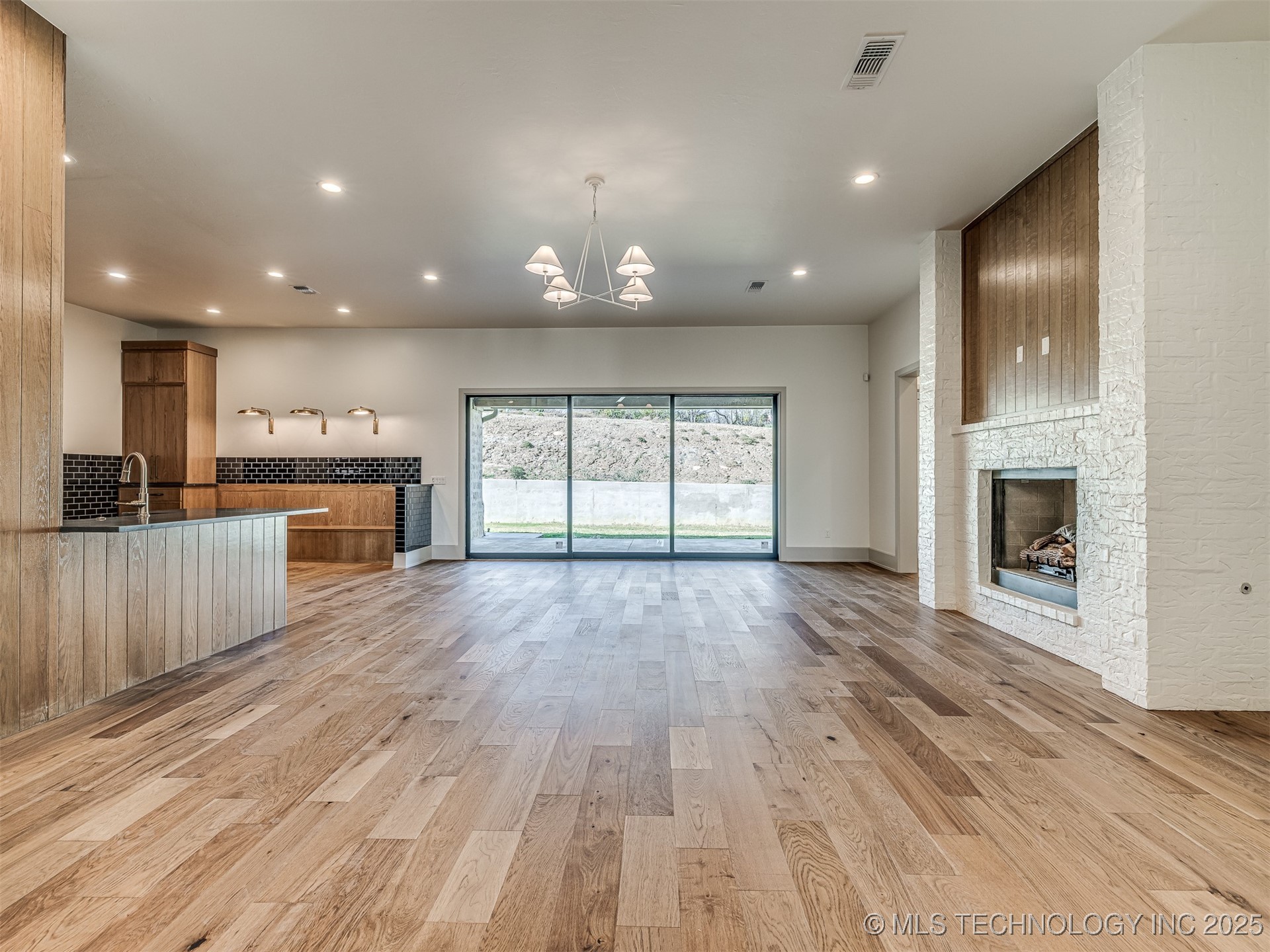 12125 Sunrise Ridge Loop Property Photo 11