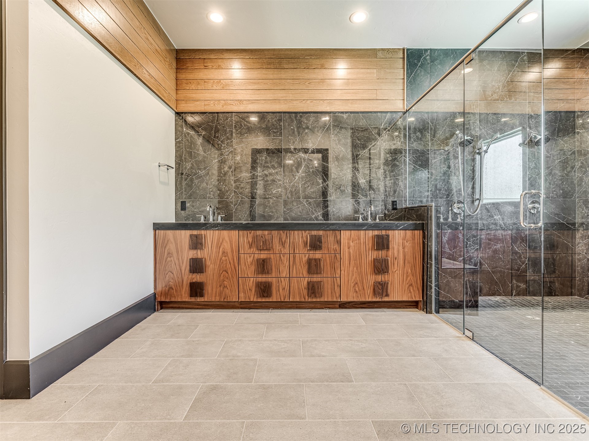 12125 Sunrise Ridge Loop Property Photo 34