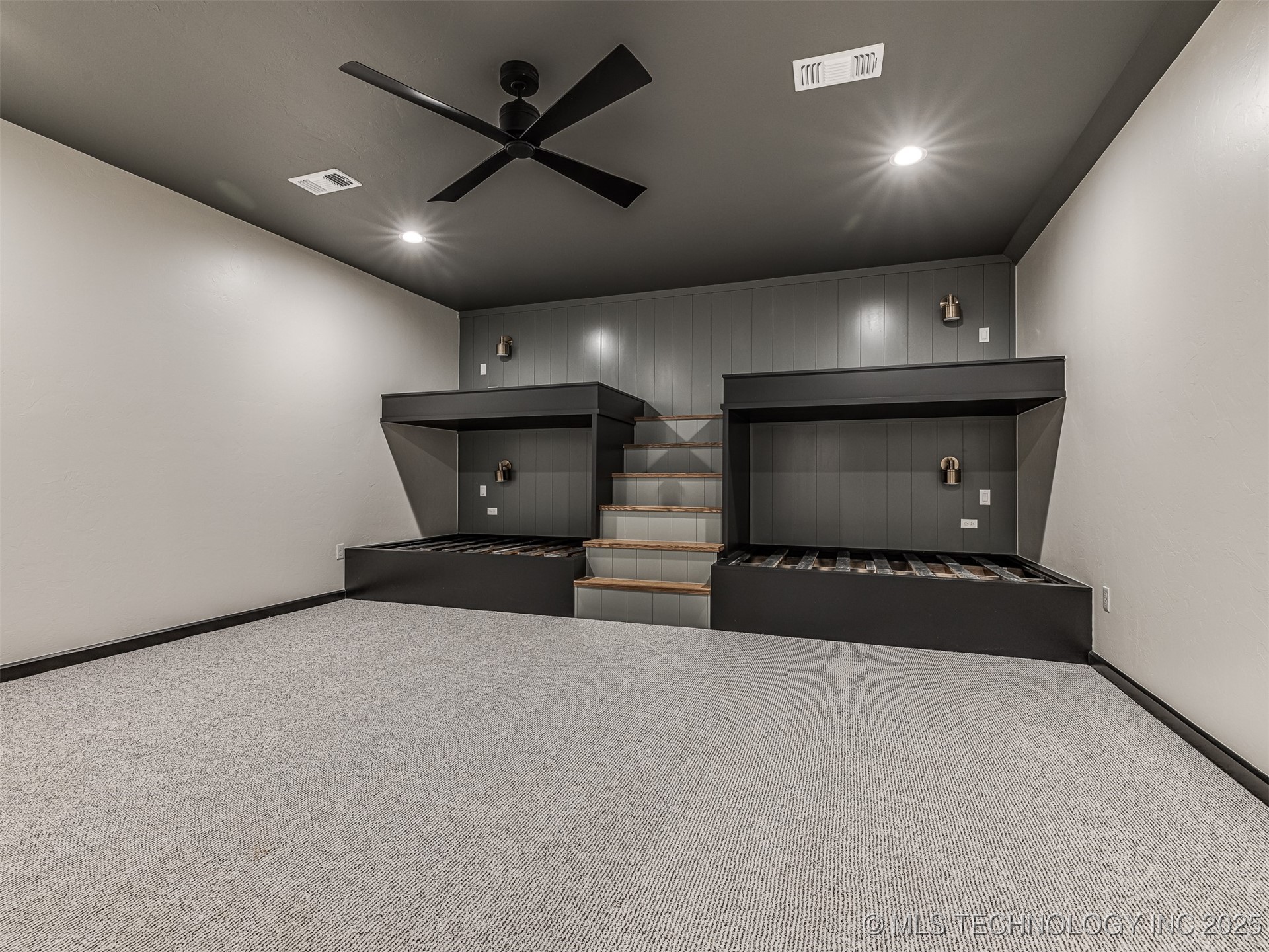 12125 Sunrise Ridge Loop Property Photo 44