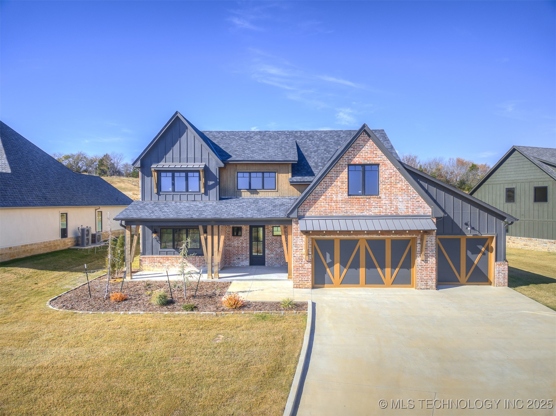 12145 Sunrise Ridge Loop Property Photo 1