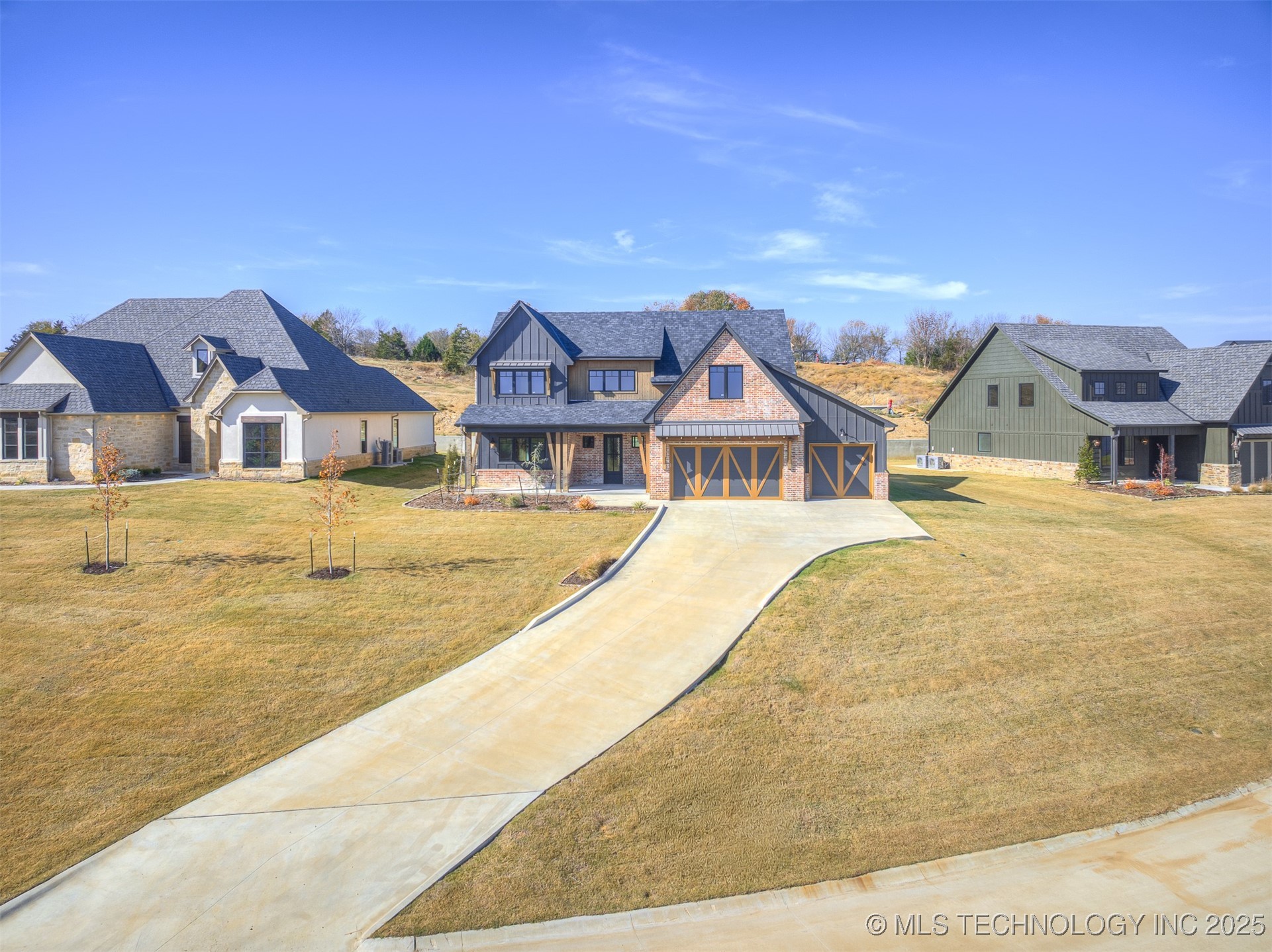 12145 Sunrise Ridge Loop Property Photo 4