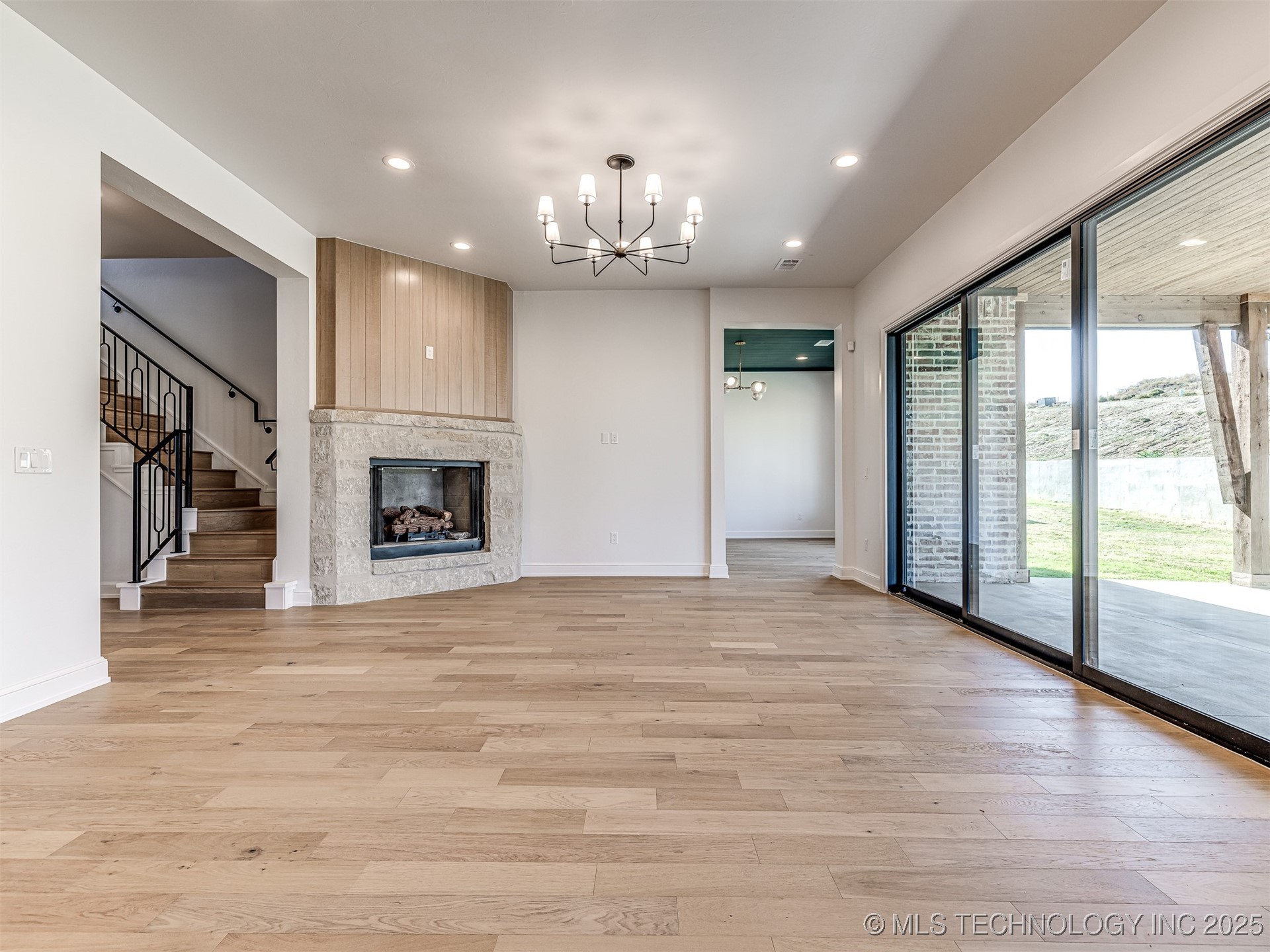 12145 Sunrise Ridge Loop Property Photo 11