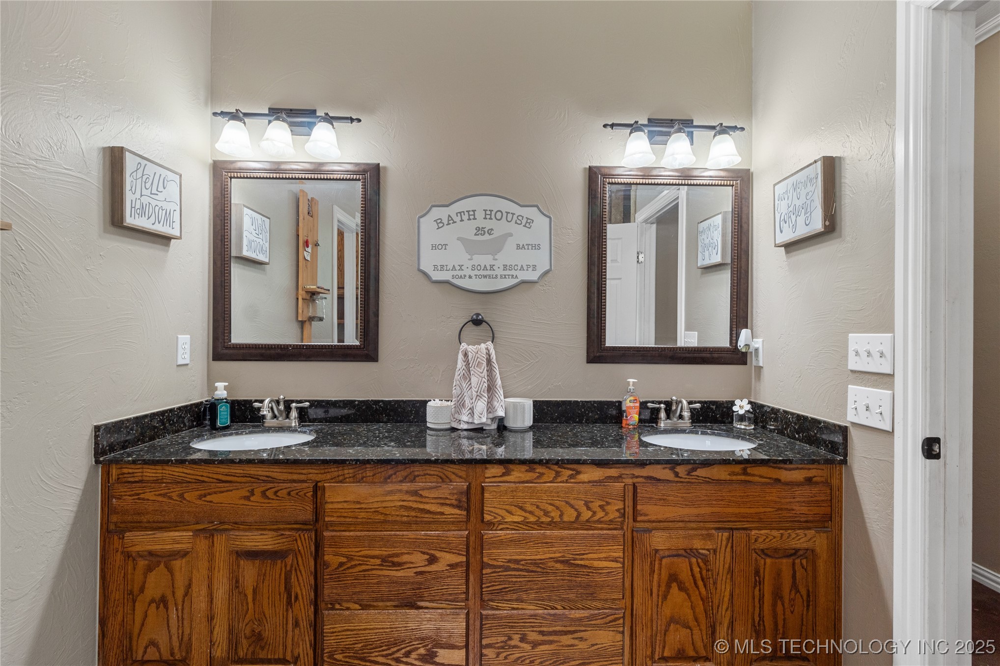 16201 County Road 3635 Property Photo 16