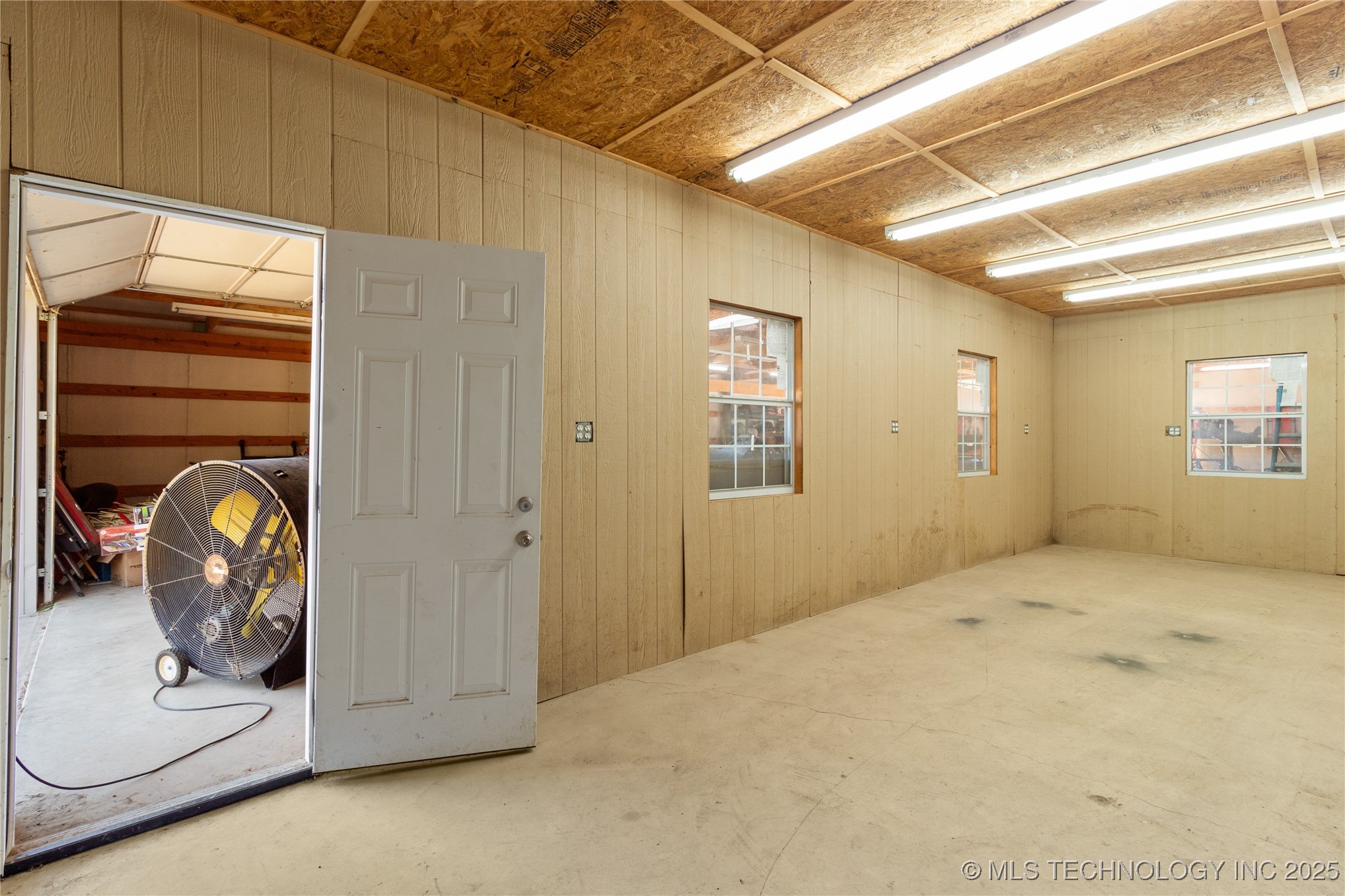 16201 County Road 3635 Property Photo 38