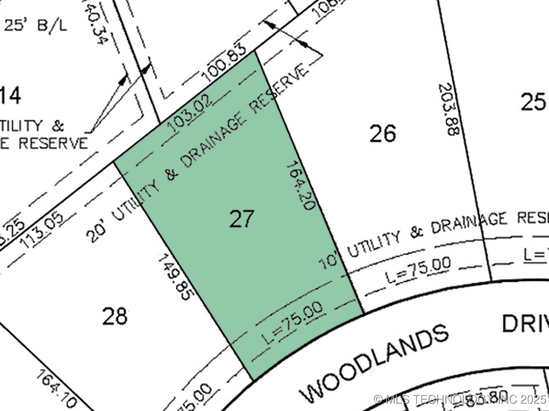 656 Woodlands Drive Property Photo 3