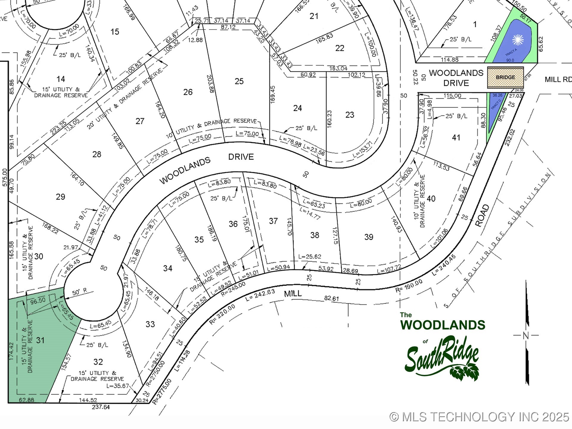 704 Woodlands Drive Property Photo 2