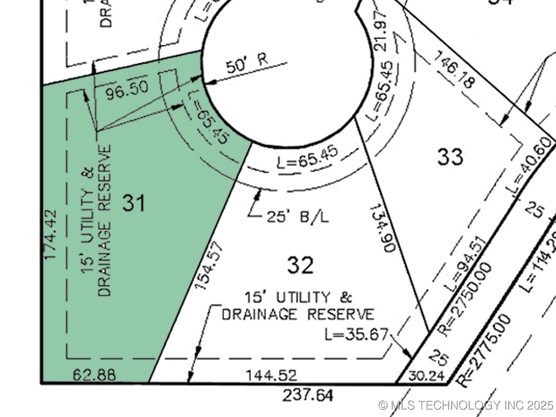 704 Woodlands Drive Property Photo 3