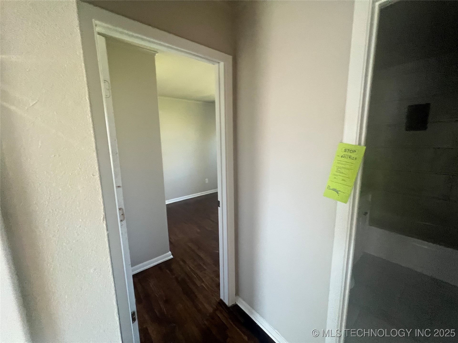 727 E 33rd Street N Property Photo 11